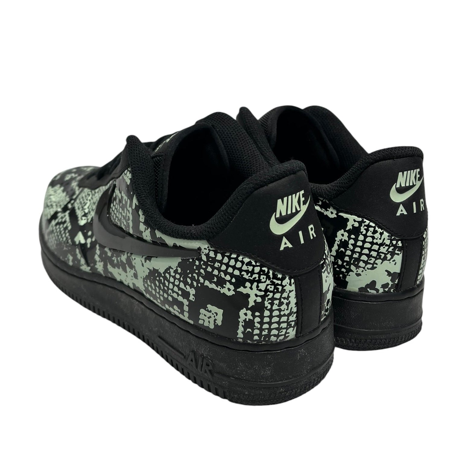 NIKE/AIR FORCE 1 FOAMPOSITE PRO CUP/Low-Sneakers/US 10/Animal Pattern/Leather/BLK/AJ3664-300 view 2