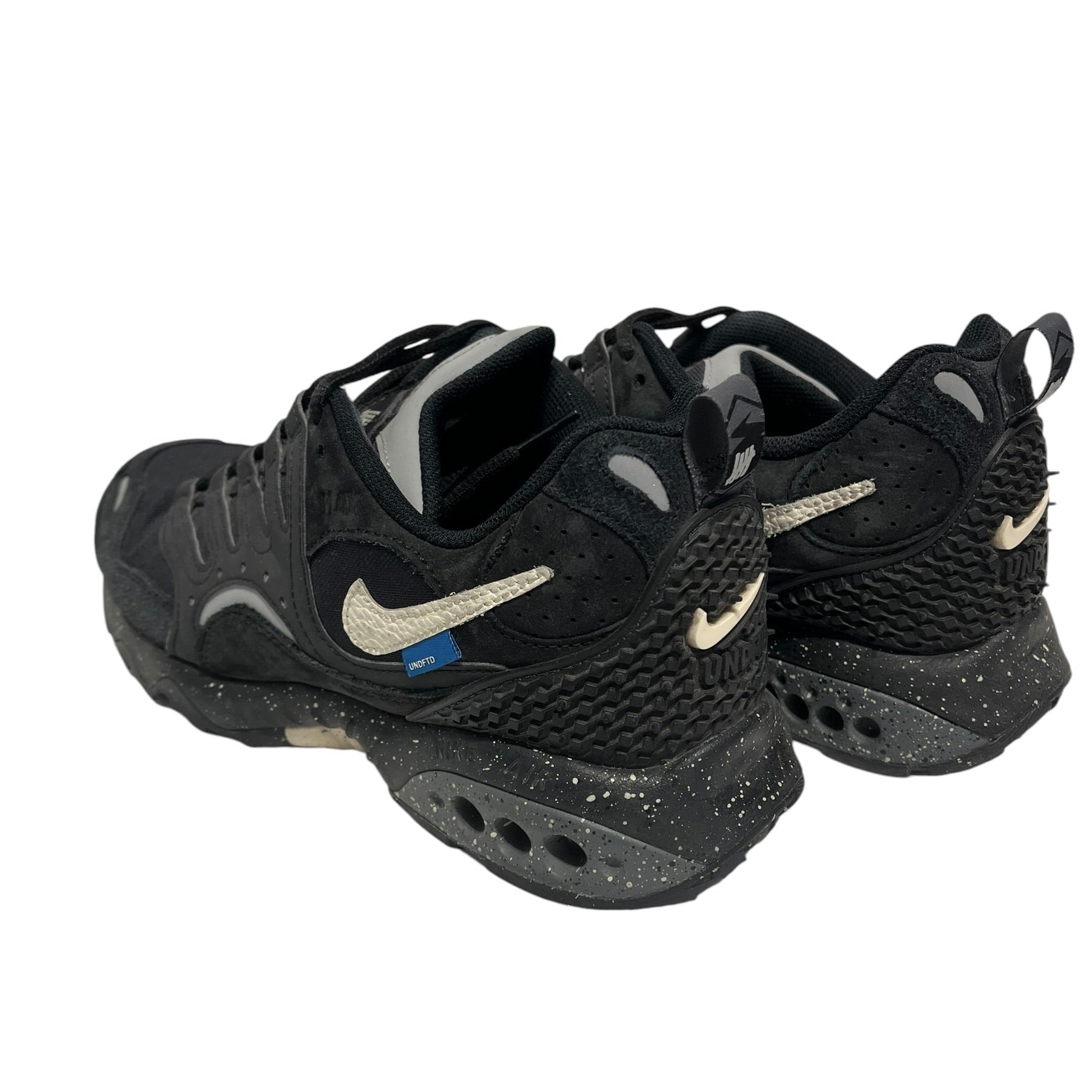 UNDEFEATED/NIKE/Low-Sneakers/US 9.5/Nylon/BLK/AIR TERRA view 2