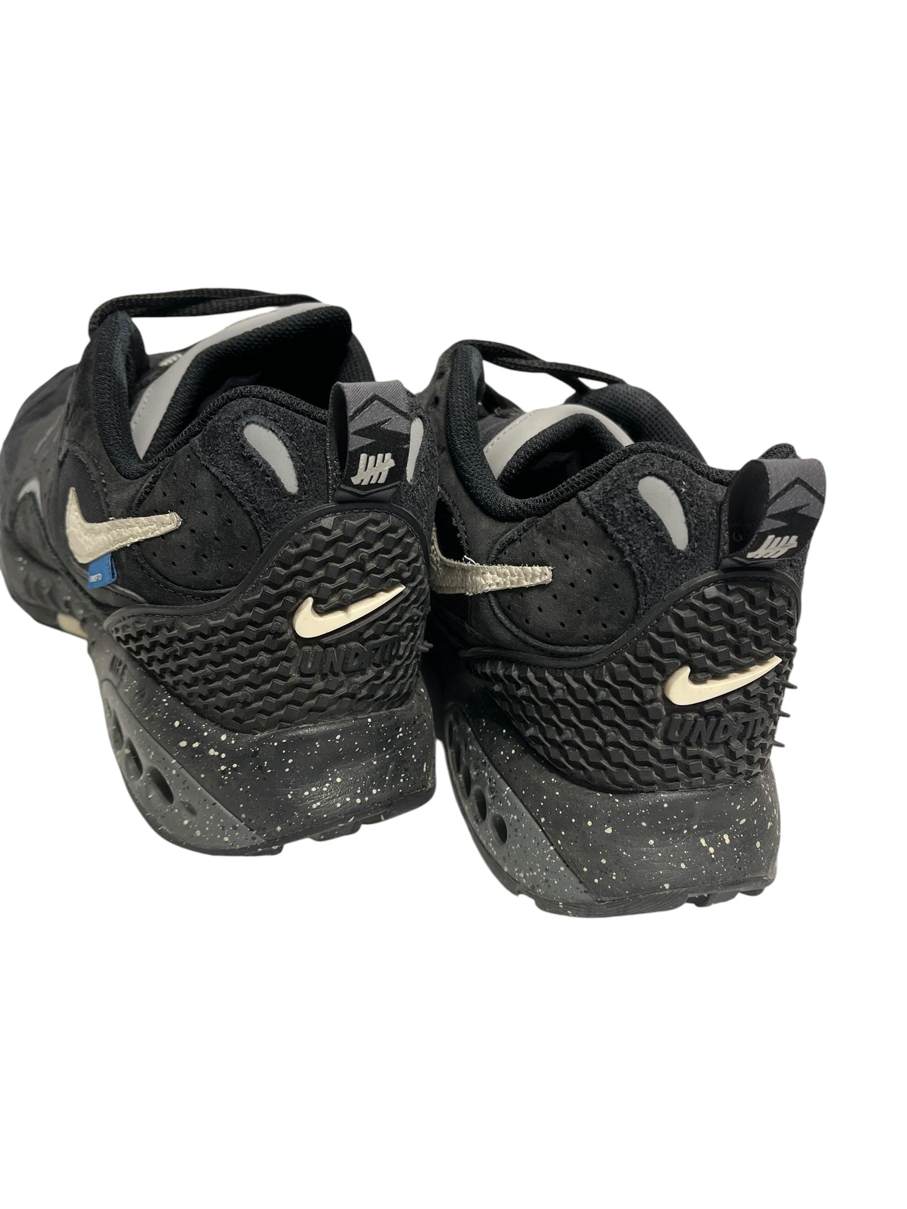 UNDEFEATED/NIKE/Low-Sneakers/US 9.5/Nylon/BLK/AIR TERRA view 4