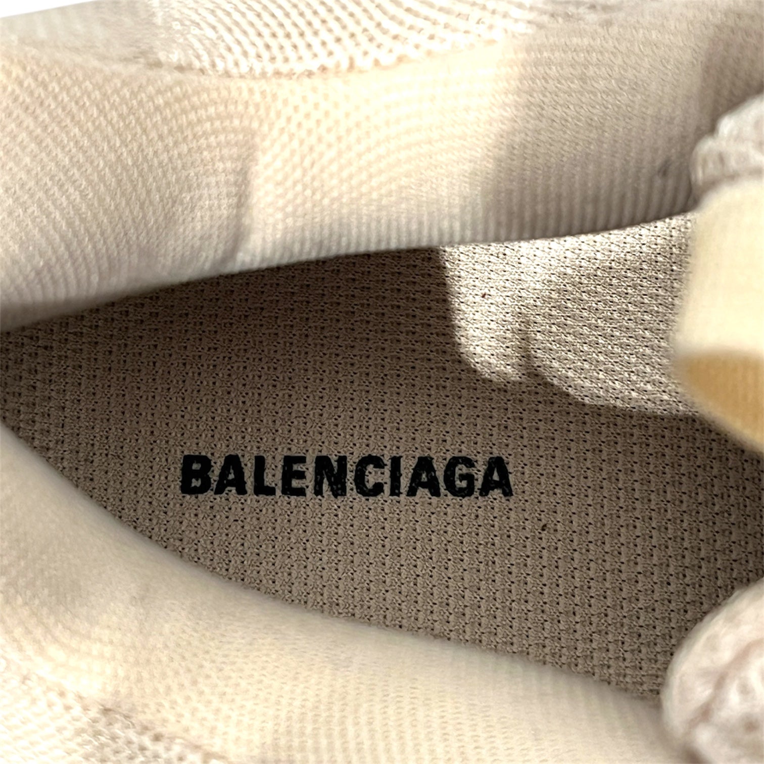 BALENCIAGA/Low-Sneakers/US 9/CRM/triple s sneakers view 3