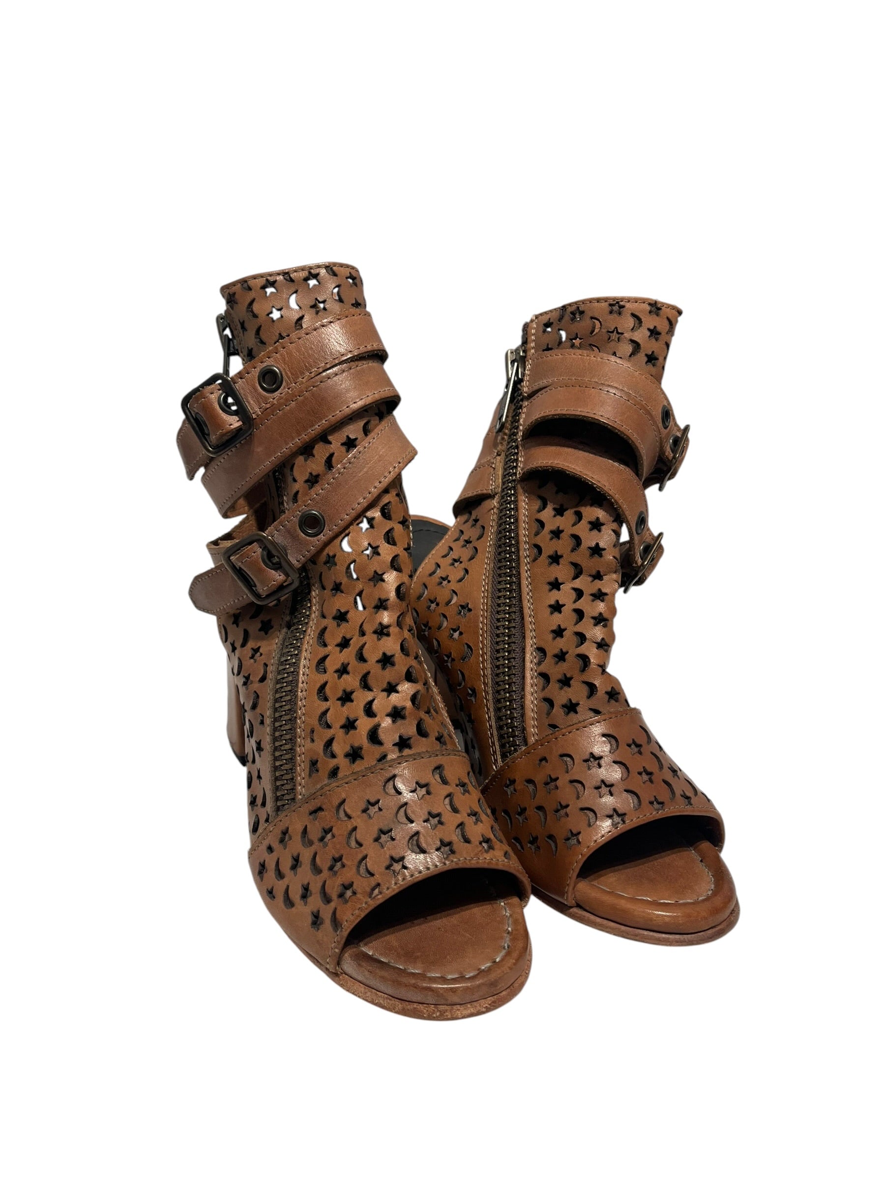Freebird by Steven/Heels/US 9/Leather/BRW/STAR N MOON CUTOUTS view 1