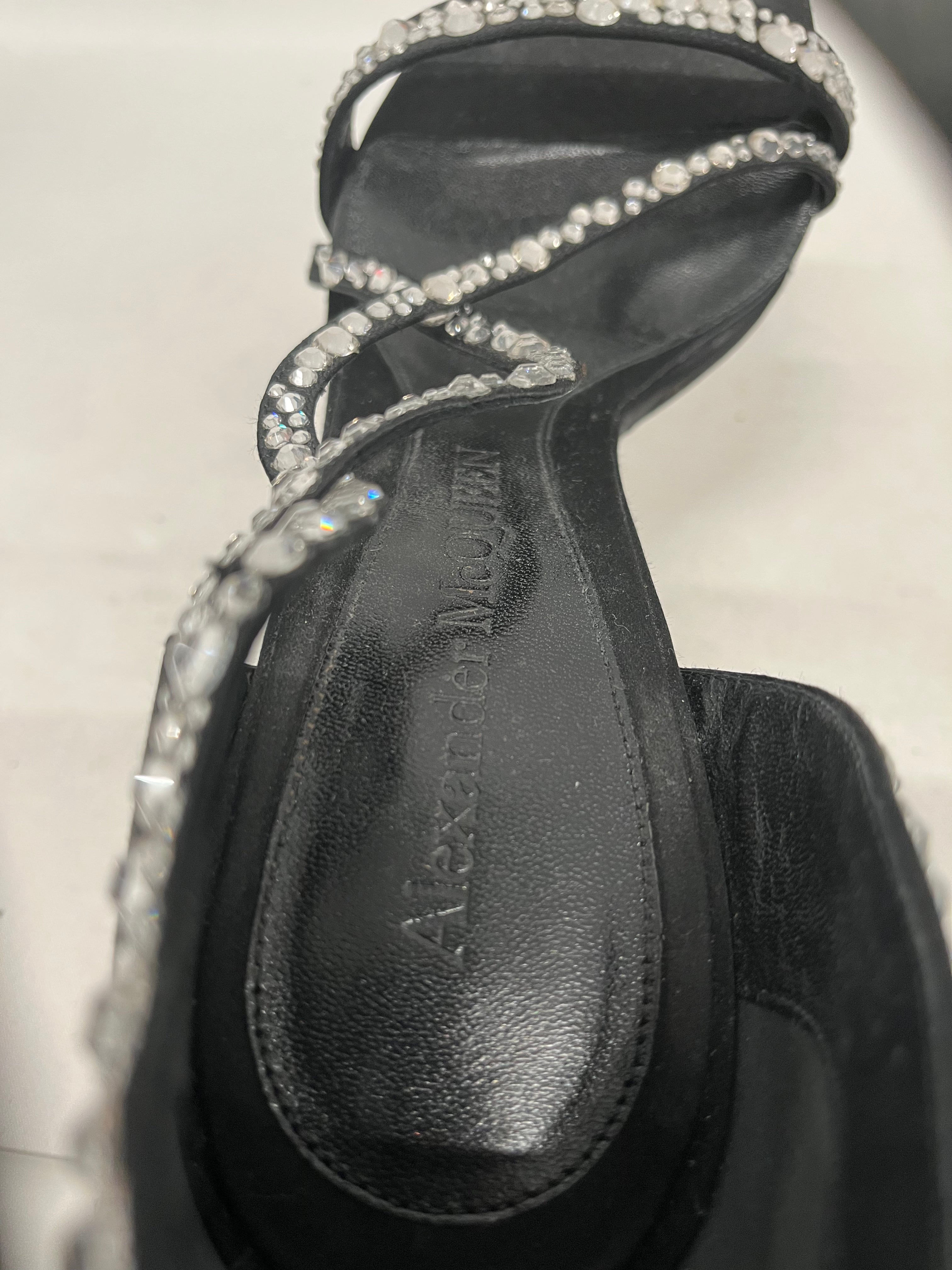 Alexander McQueen/Heels/EU 40.5/Silk/BLK/Ankle Strap/SATIN HEEL, DIAMOND STRAP view 3