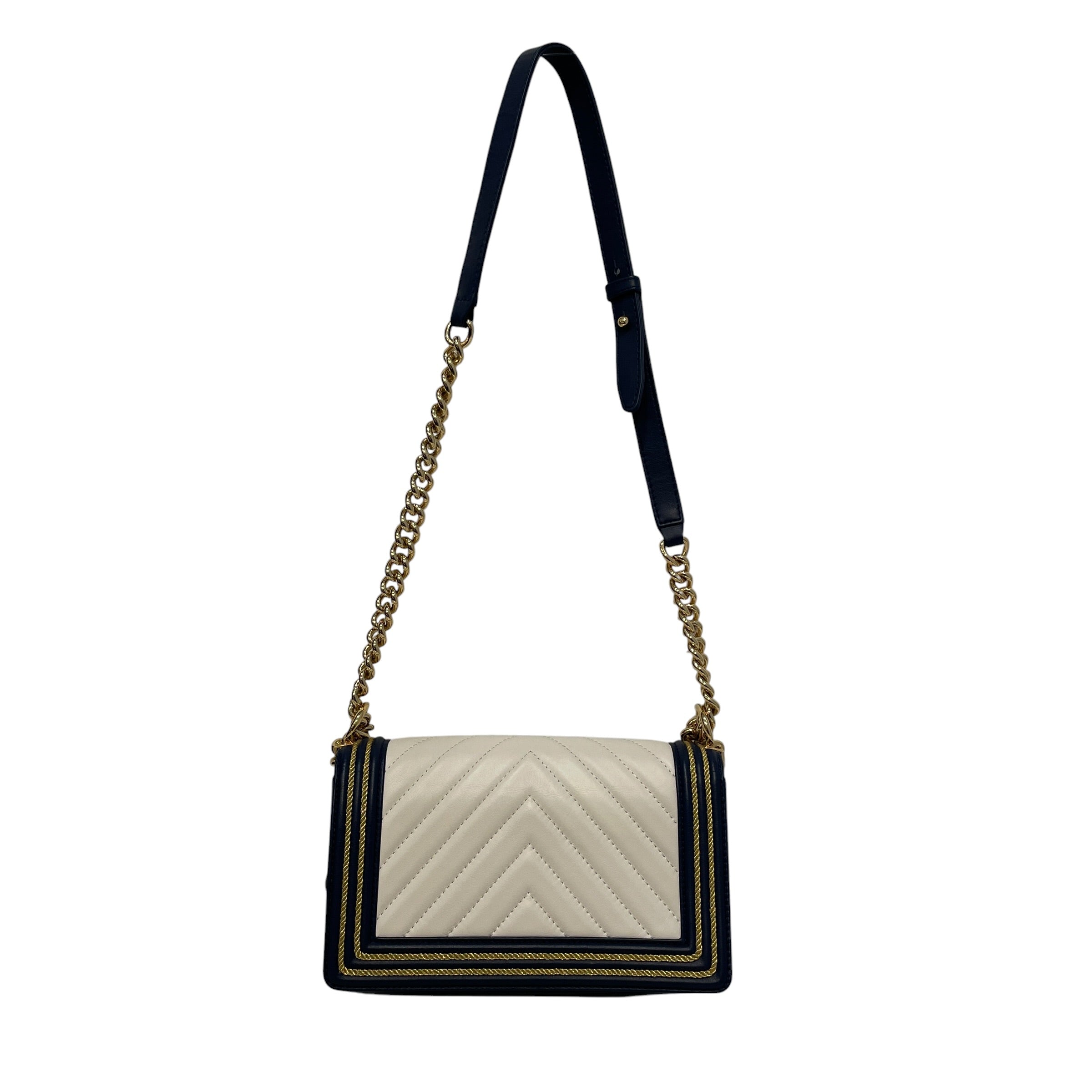 CHANEL/Hand Bag/Leather/NVY/2018-19 Cruise Boy Bag view 2