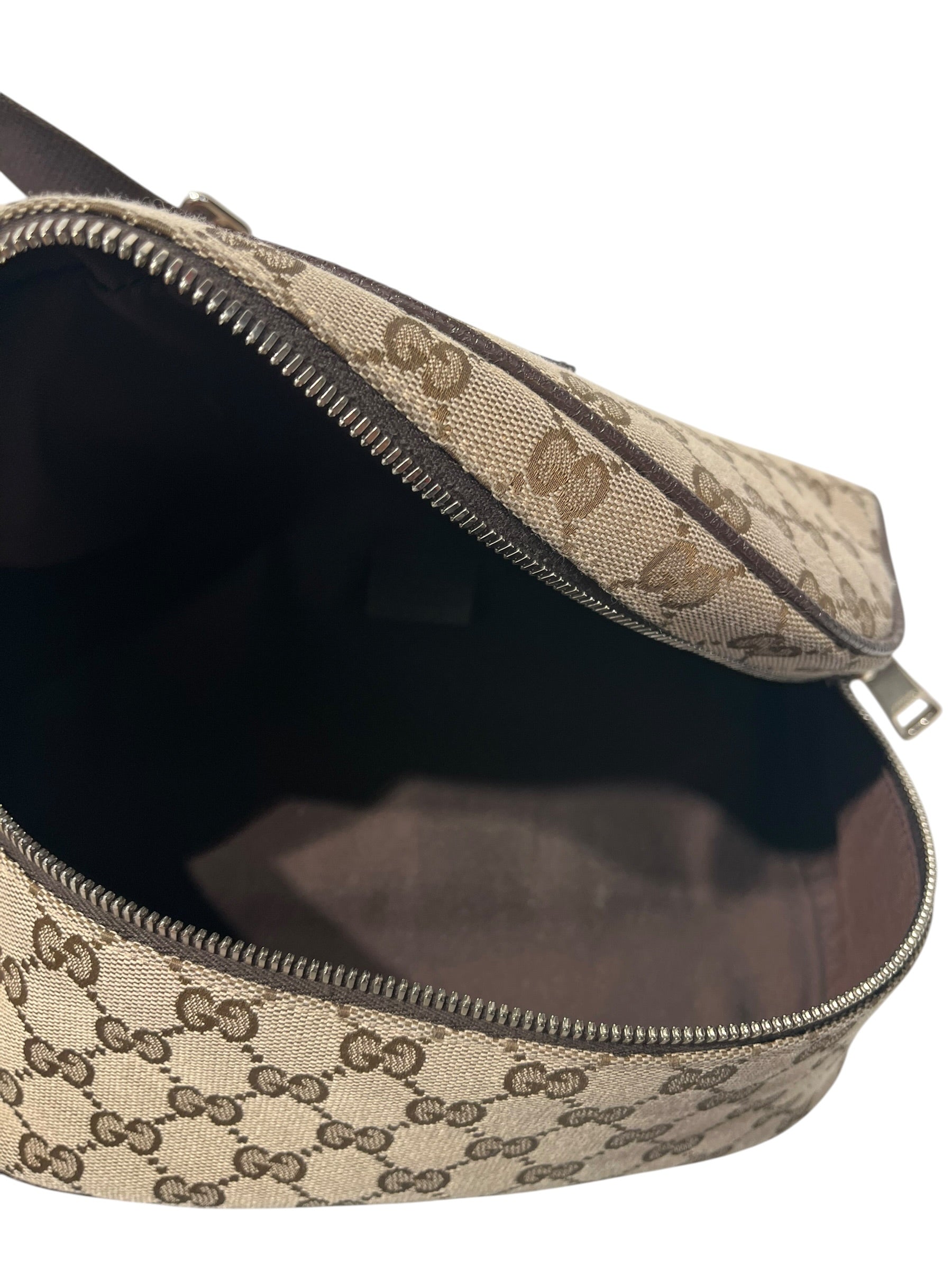GUCCI/Fanny Pack/Monogram/KHK/GG SUPREME FANNY view 4