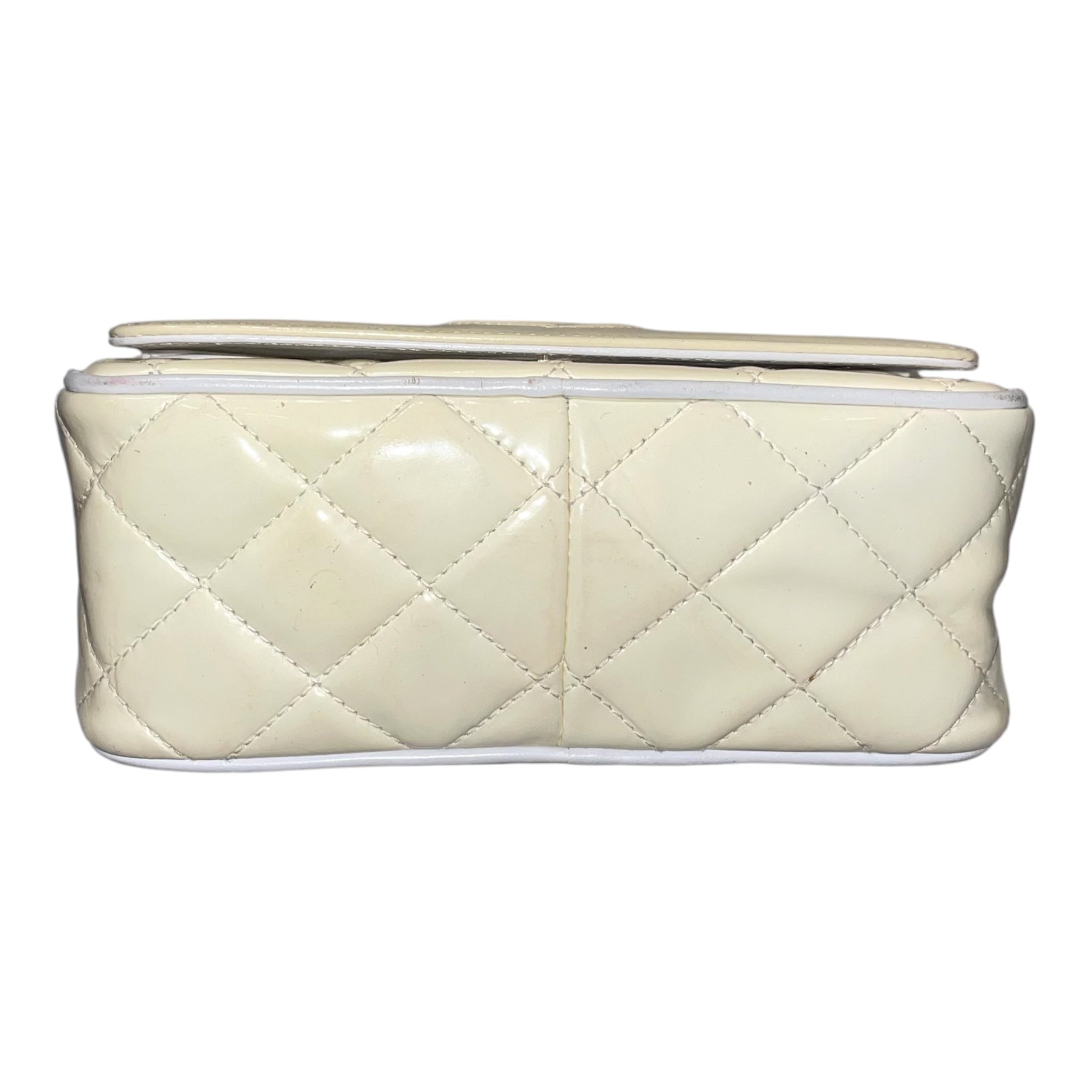 CHANEL/Cross Body Bag/Leather/BEG/QUILTED TASSEL CAM BAG view 3