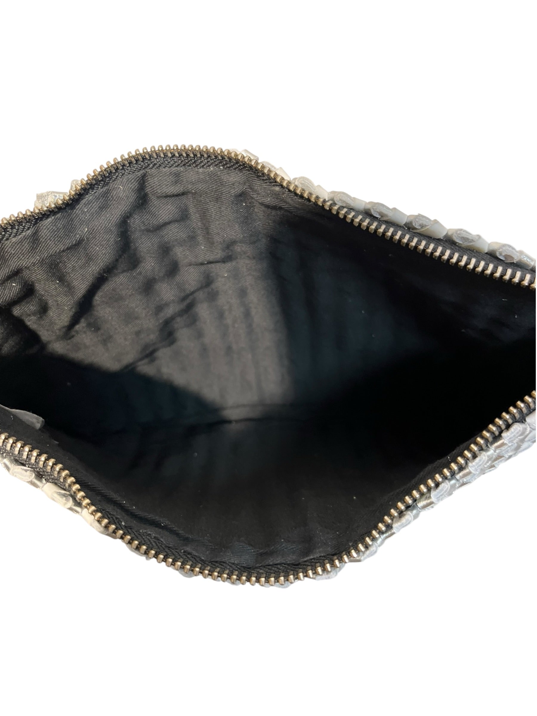 Aksara/Cross Body Bag/Leather/SLV/ view 4