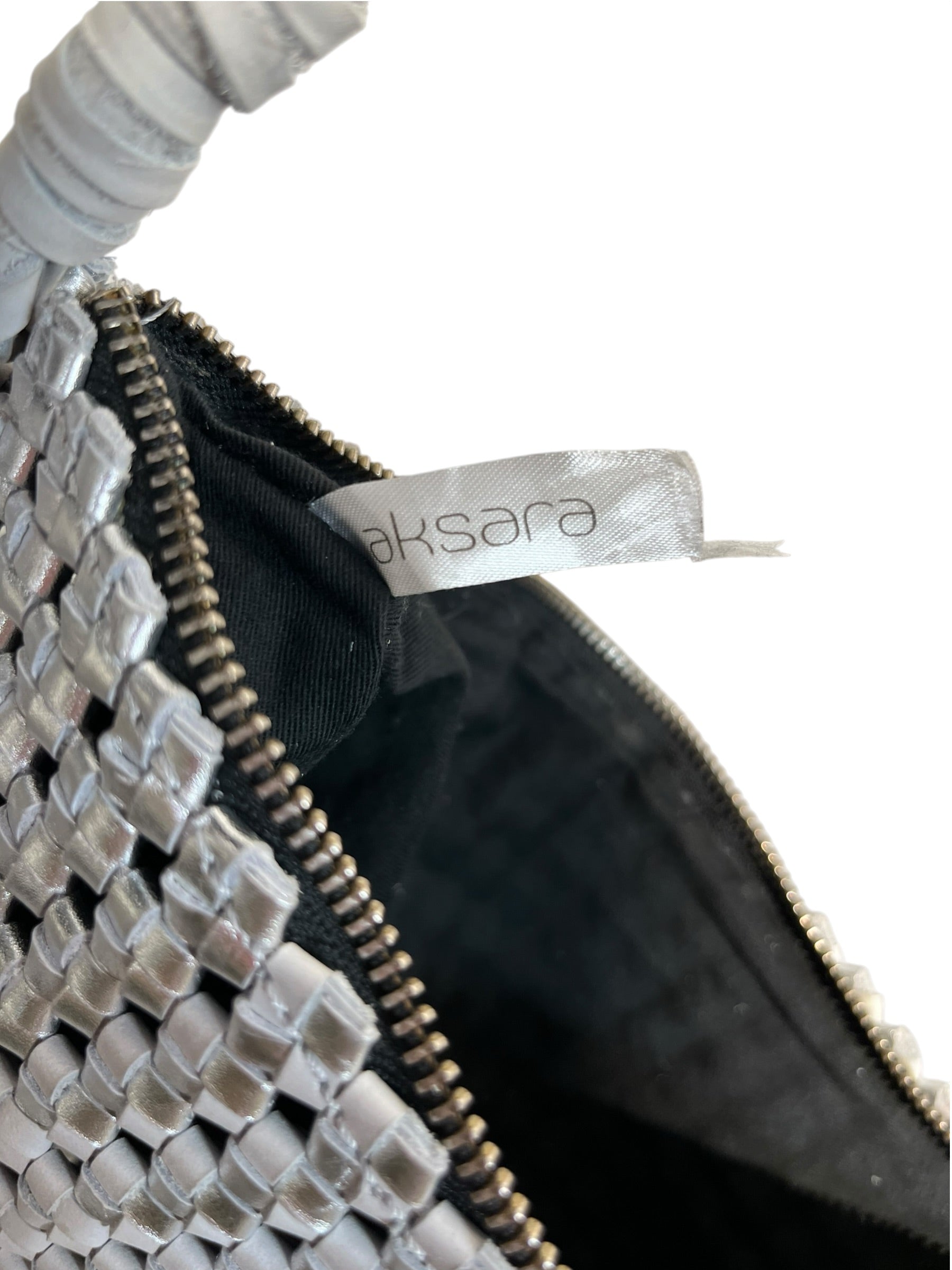 Aksara/Cross Body Bag/Leather/SLV/ view 5