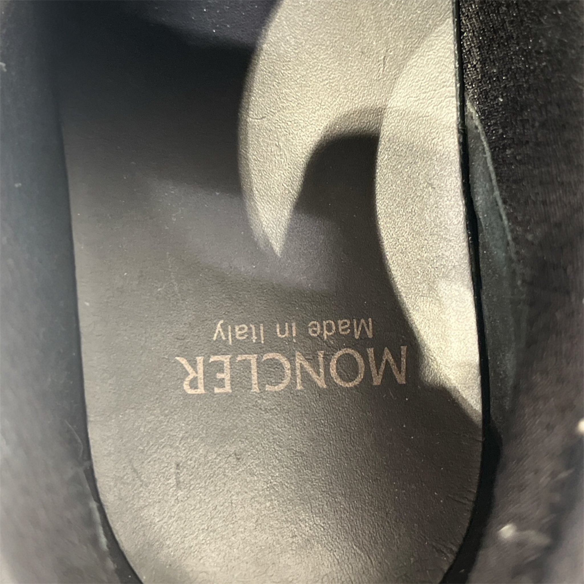 MONCLER/Low-Sneakers/EU 39/BLK/EXTRALIGHTONBOTTOM view 3
