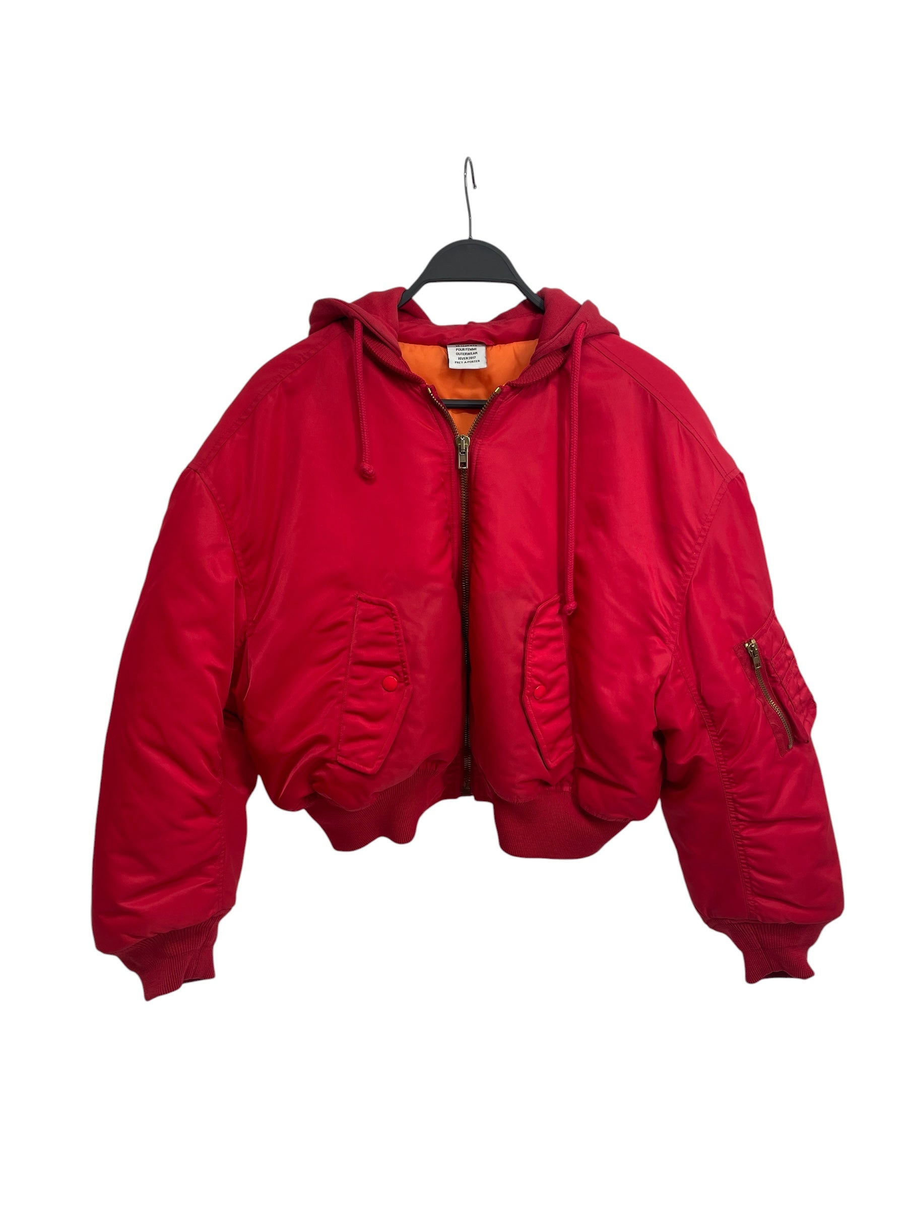 VETEMENTS/Puffer Jkt/S/Polyester/RED/AW16 CROPPED MA-1 BOMBER view 1