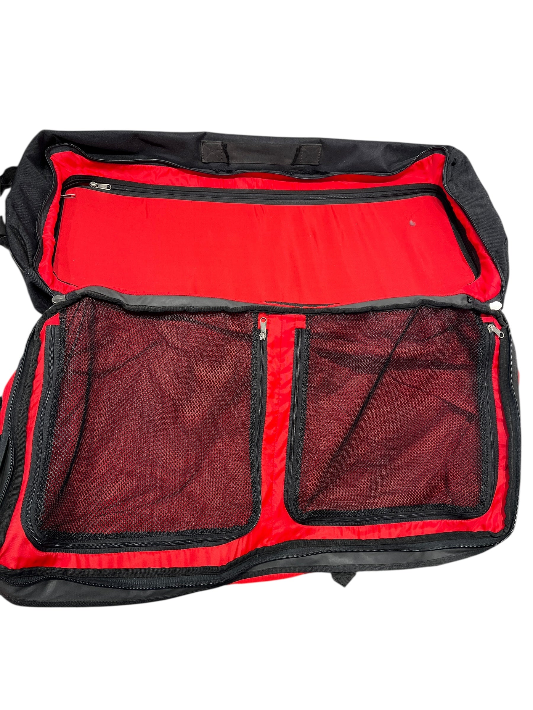 salomon/Luggage/Nylon/RED/WHEELED DUFFLE BAG view 3