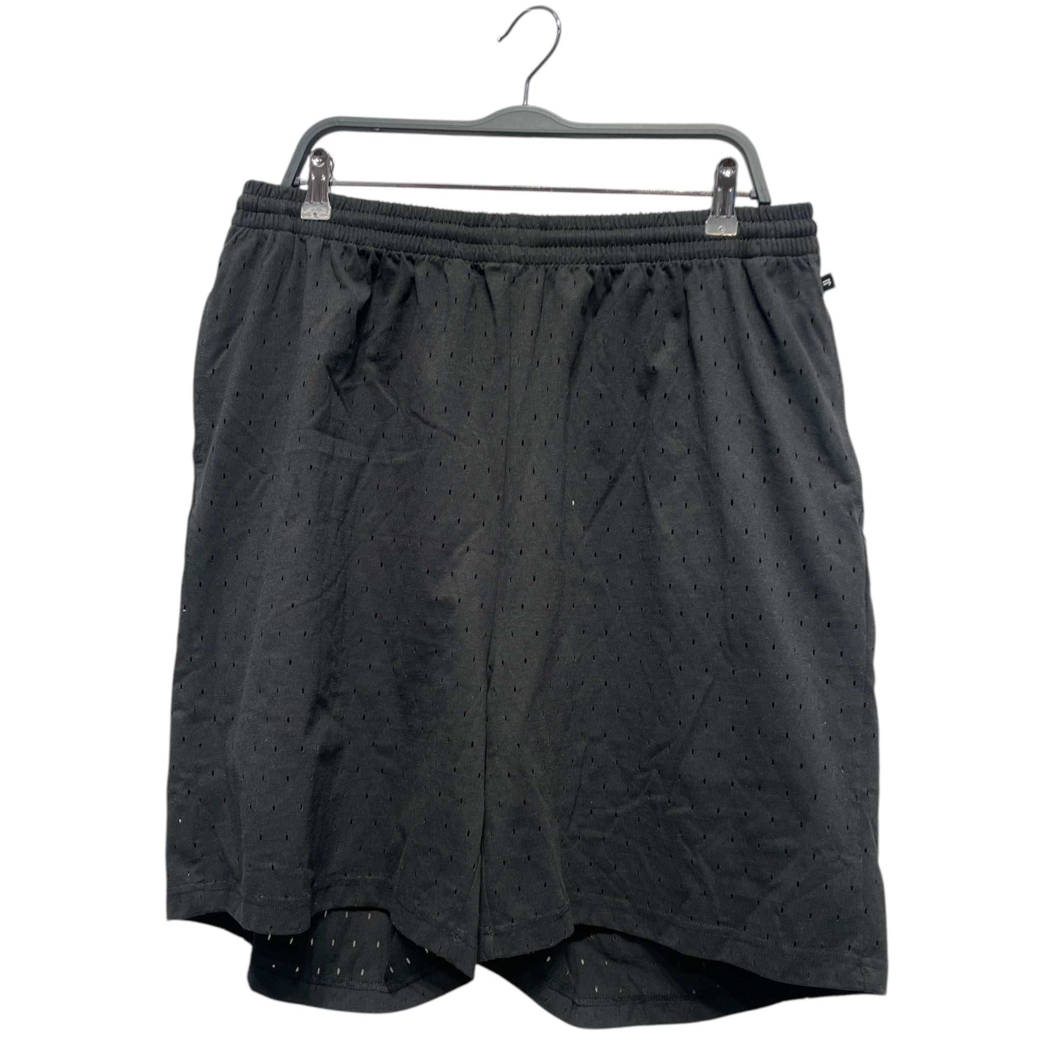 BALENCIAGA/Shorts/M/Cotton/BLK/basketball shorts view 1