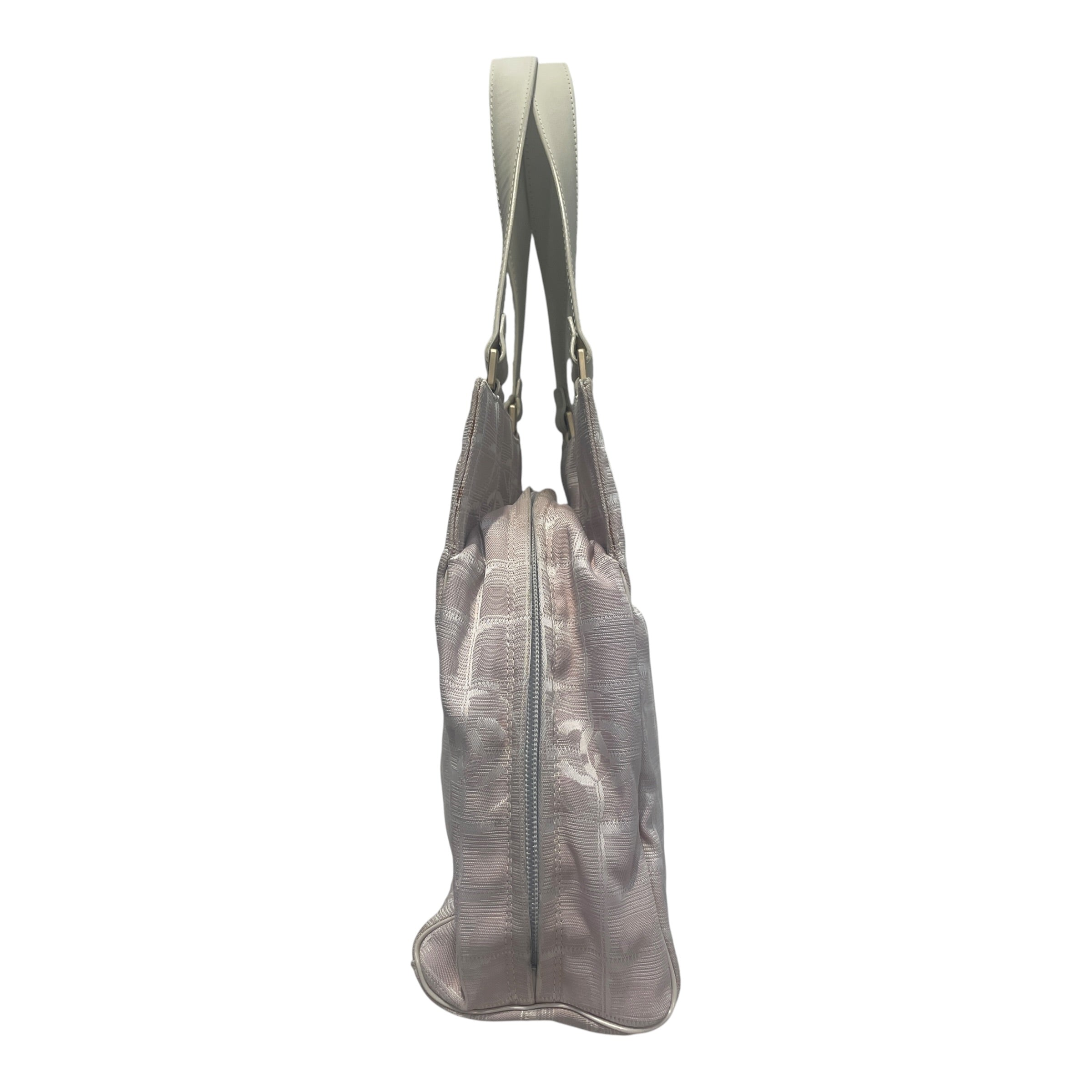 CHANEL/Tote Bag/Monogram/Nylon/PNK/Travel Cream-Tinted CC Bag view 3