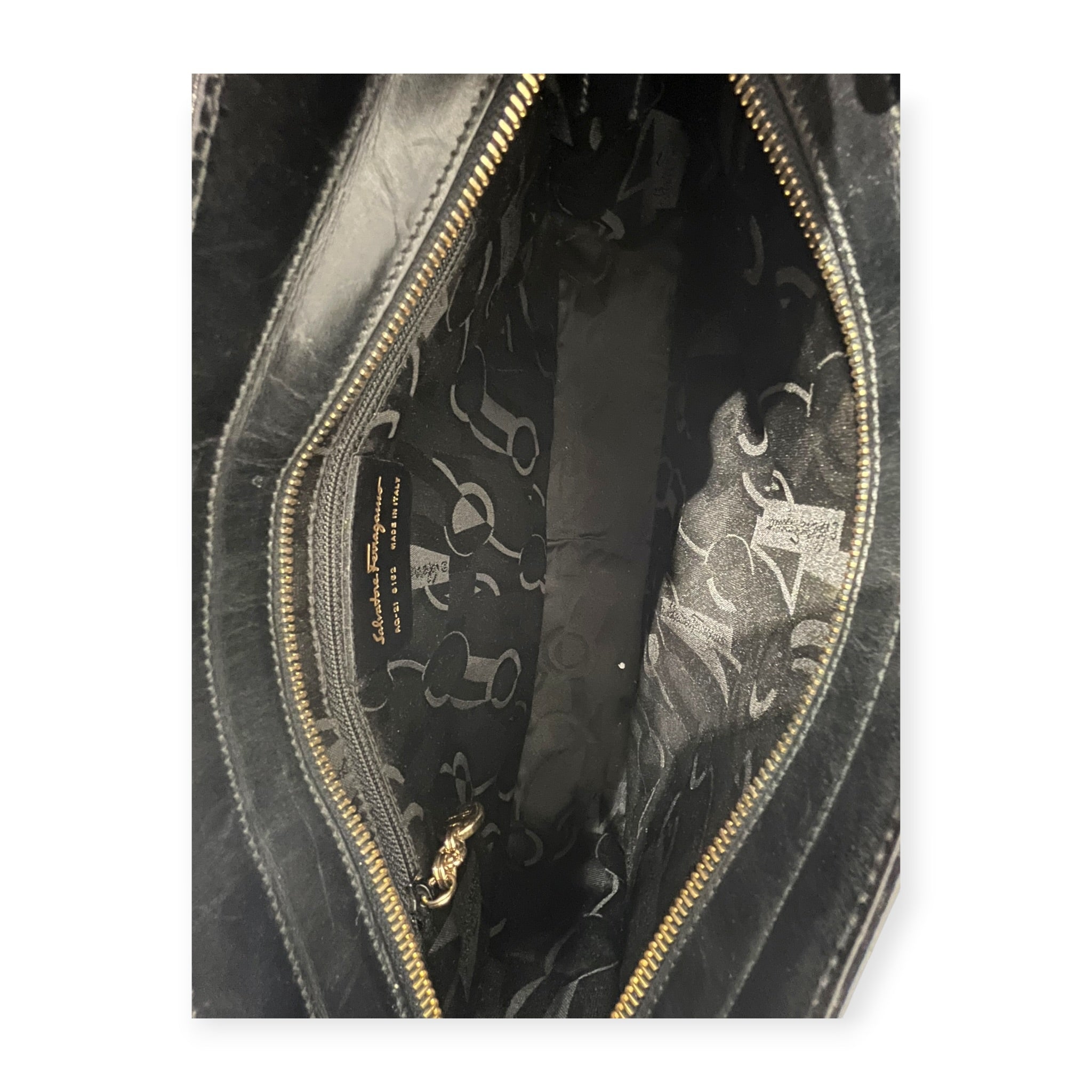 Salvatore Ferragamo/Bag/Leather/BLK/VINTAGE SHOULDER BAG view 6