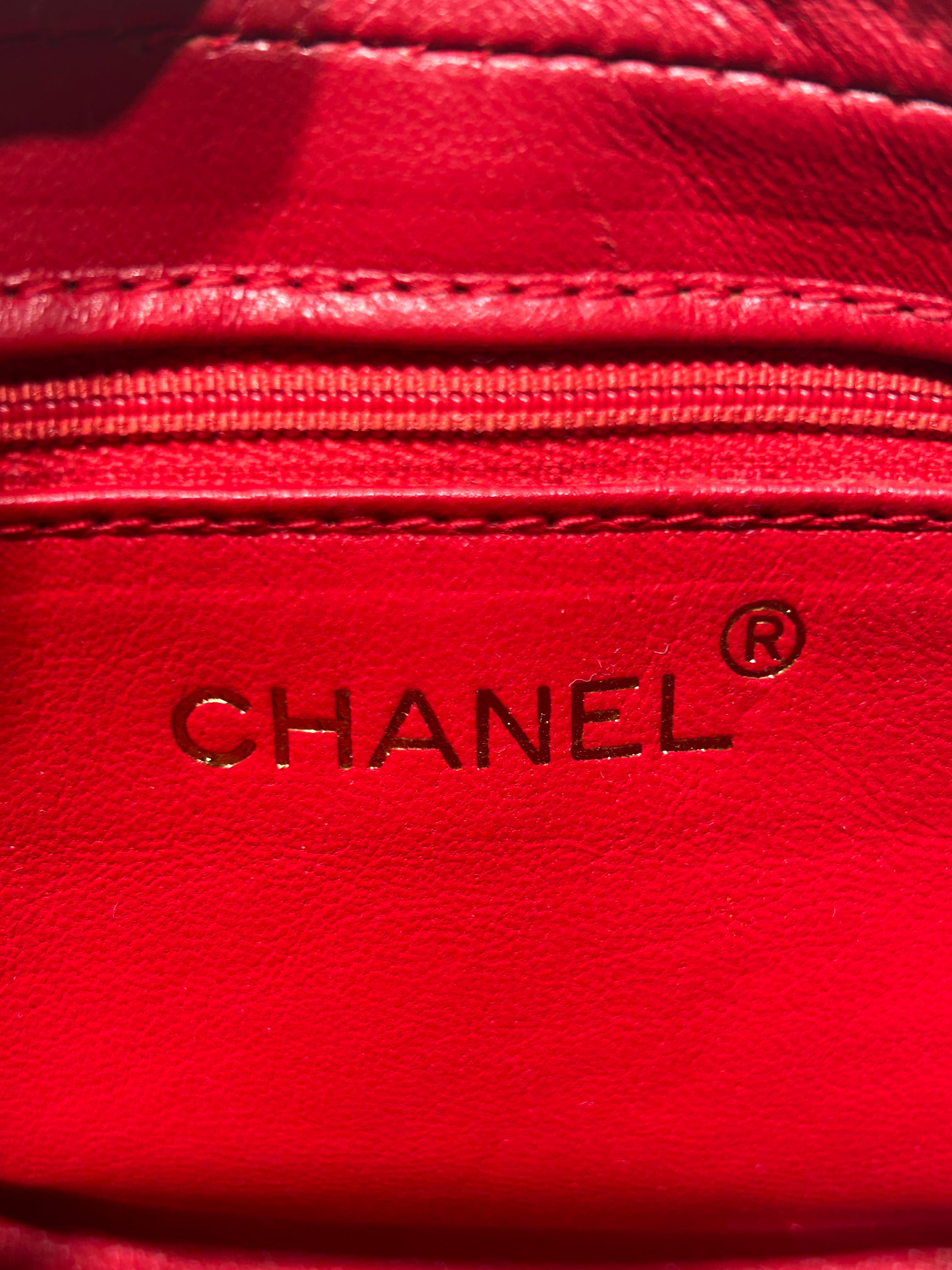 CHANEL/Vintage/Clutch Bag/RED/Mini Satin Camera view 7