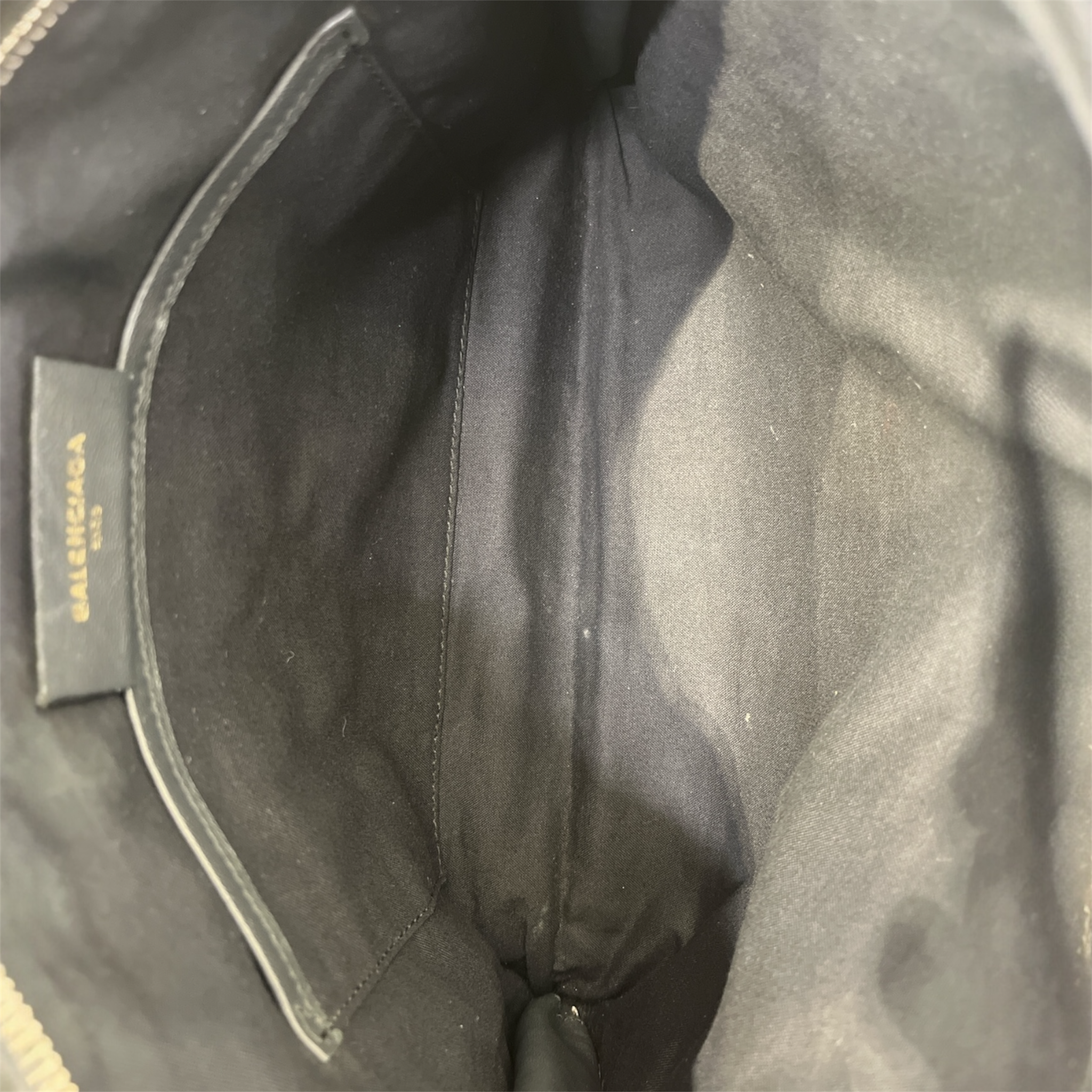BALENCIAGA/Pouch/Fake Fur/GRY/PORTFOLIO CASE view 4