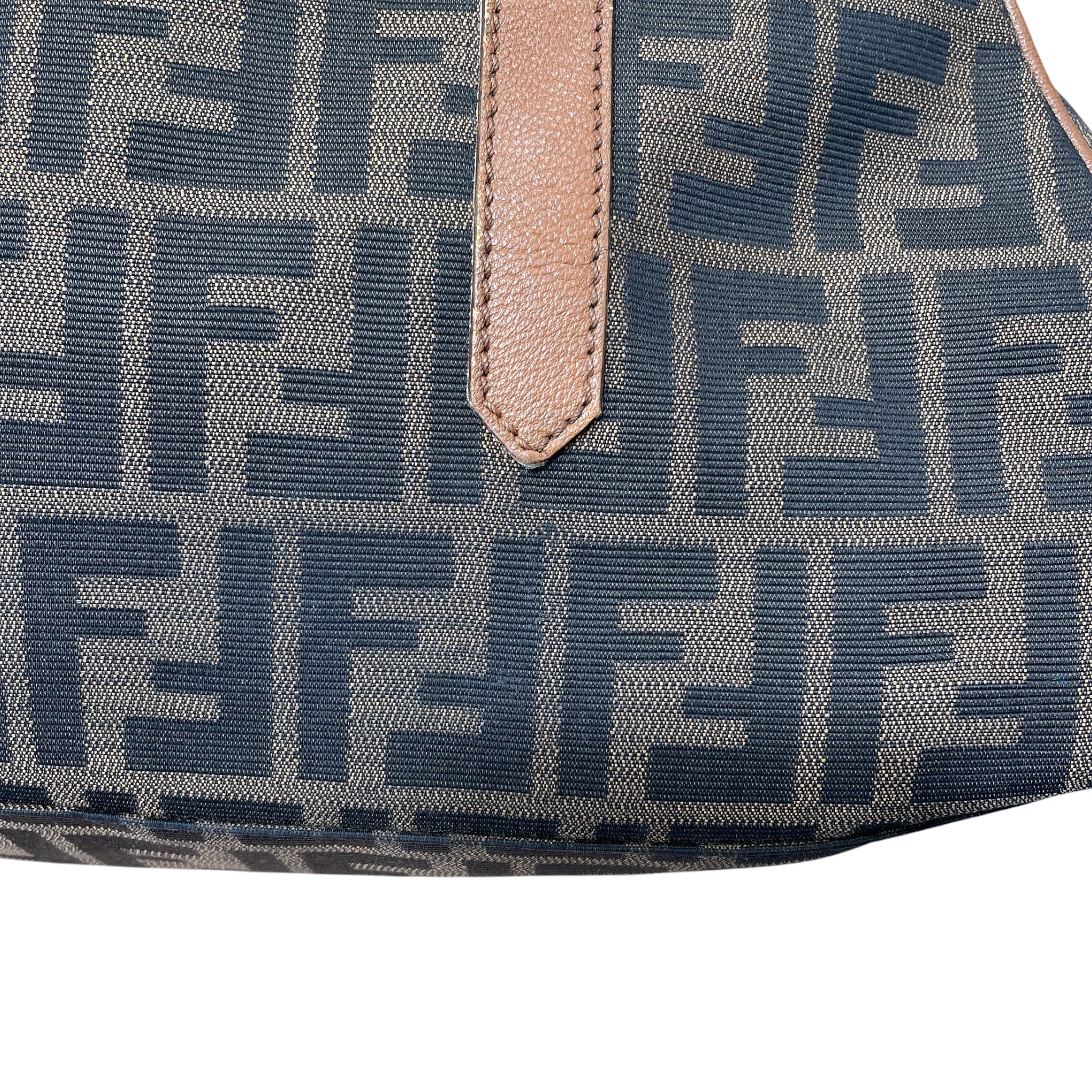 FENDI/Hand Bag/Monogram/Cotton/CML/ZUCCA CANVAS TOTE view 6