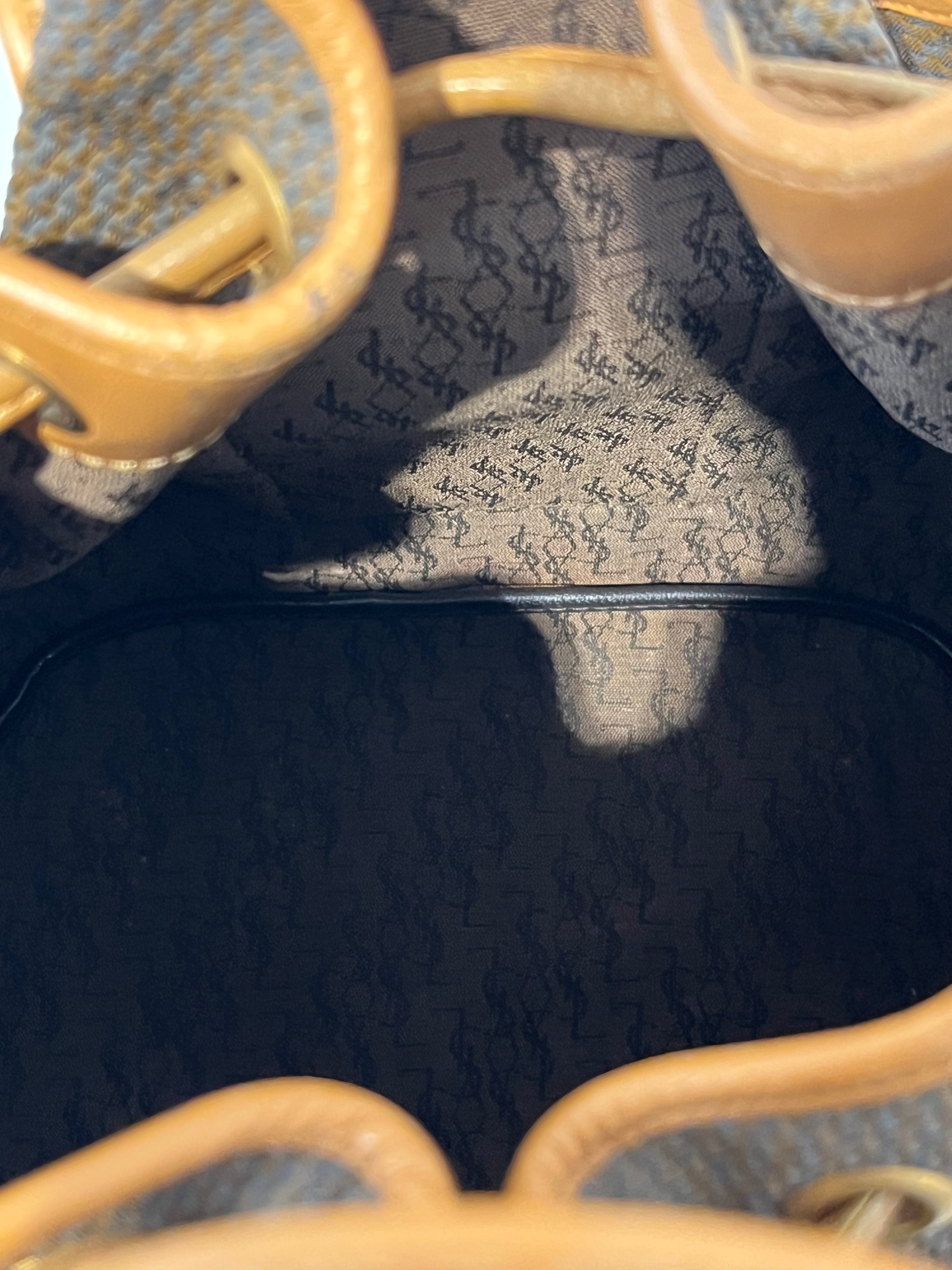 YVES SAINT LAURENT/Bag/Leather/CML/BUCKET BAG CANVAS/LEATHER view 5