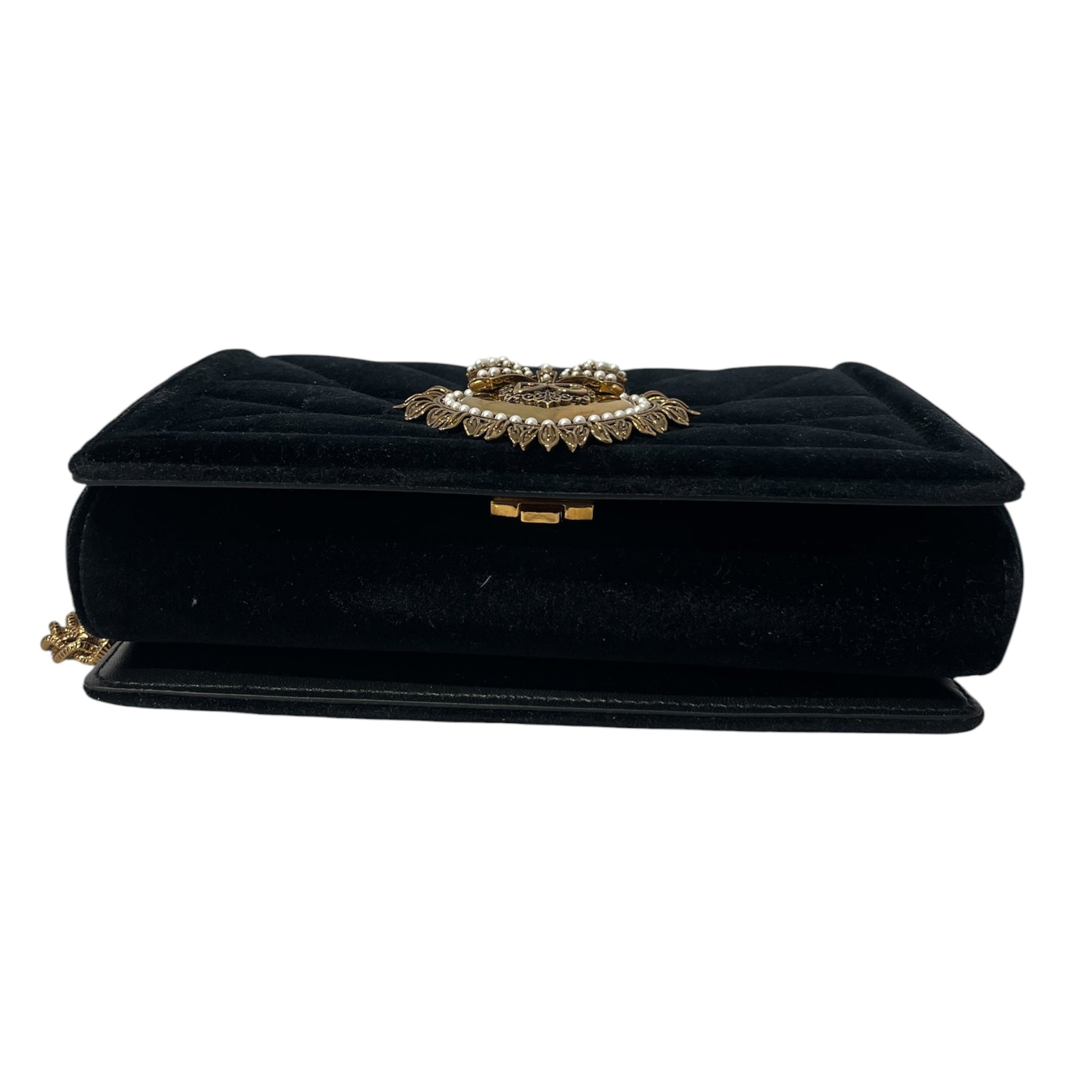 DOLCE&GABBANA/Cross Body Bag/BLK/devotion velvet crossbody view 6