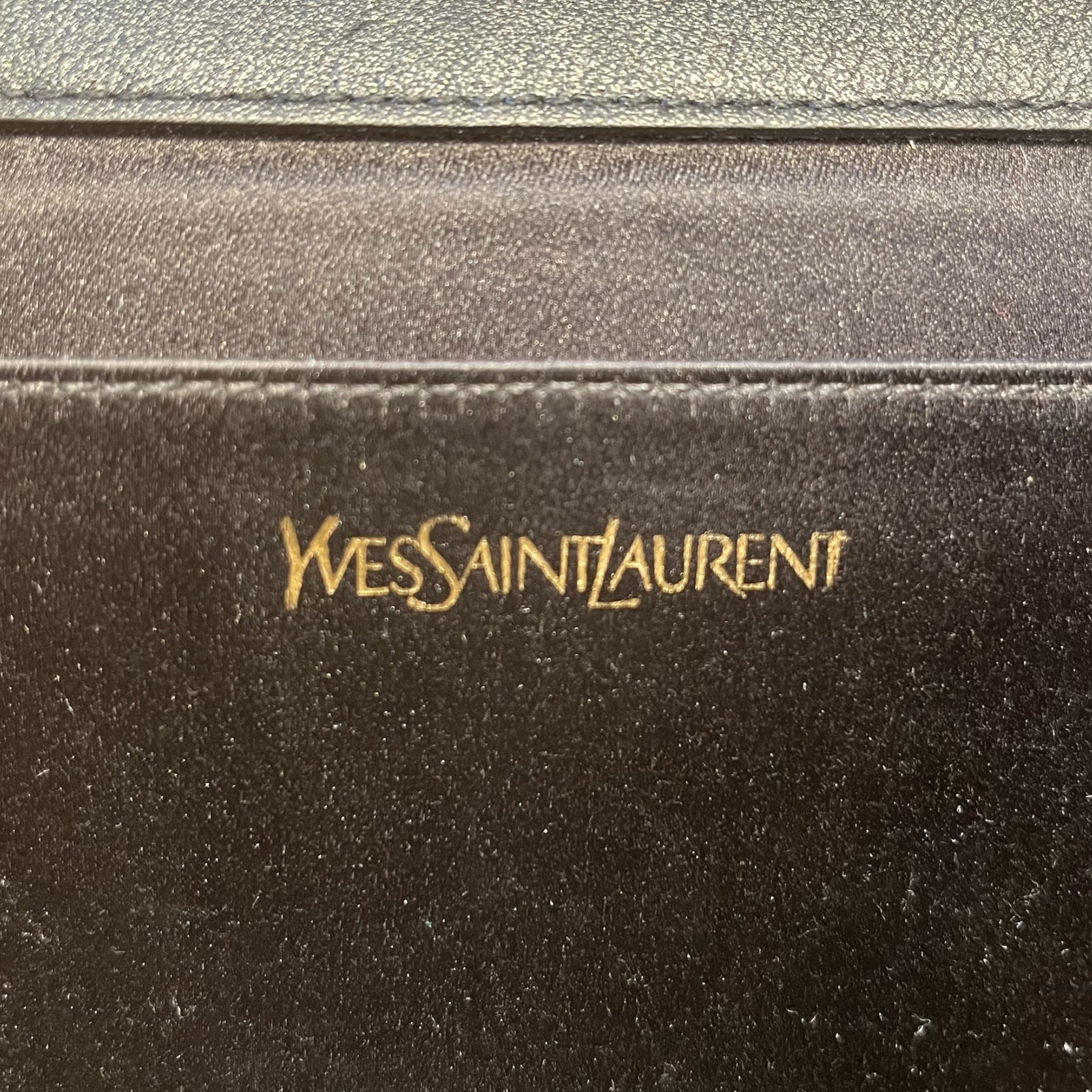 YVES SAINT LAURENT/Pouch/Leather/BLK/belle de jour pouch view 5