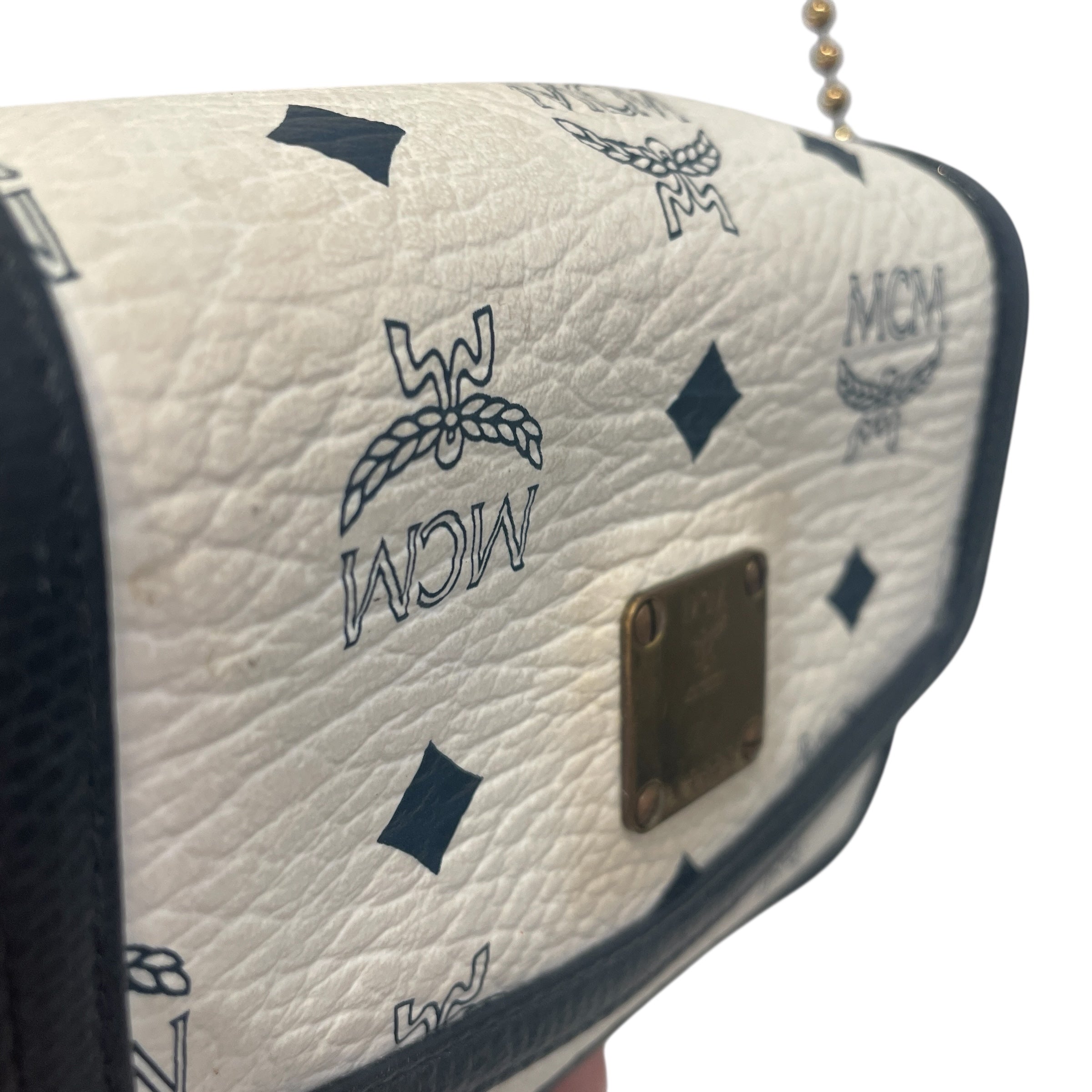 MCM/Cross Body Bag/Monogram/Leather/WHT/Visetos Leather/Chain CB view 6