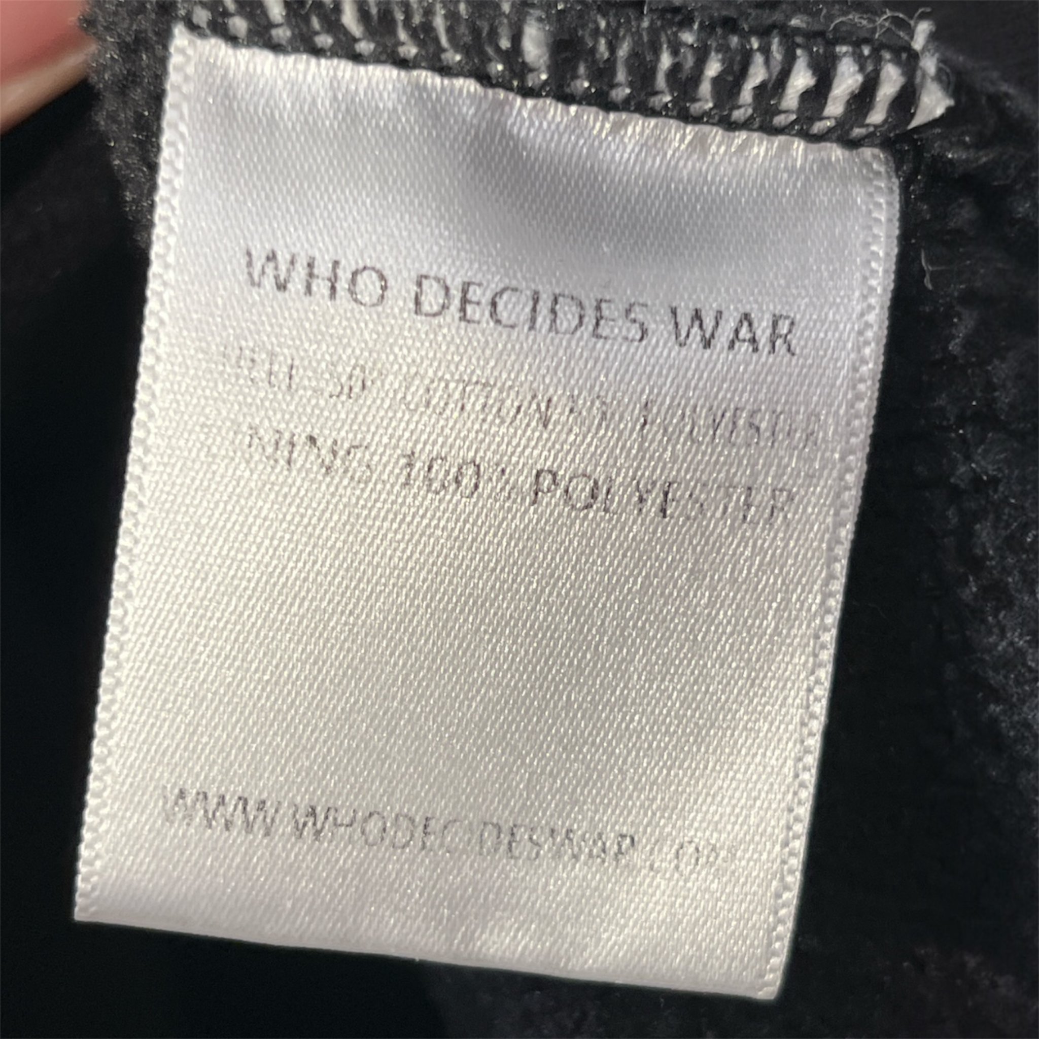 WHO DECIDES WAR/Sweatshirt/M/Cotton/BLK/Multiple pockets zipper pocket view 4