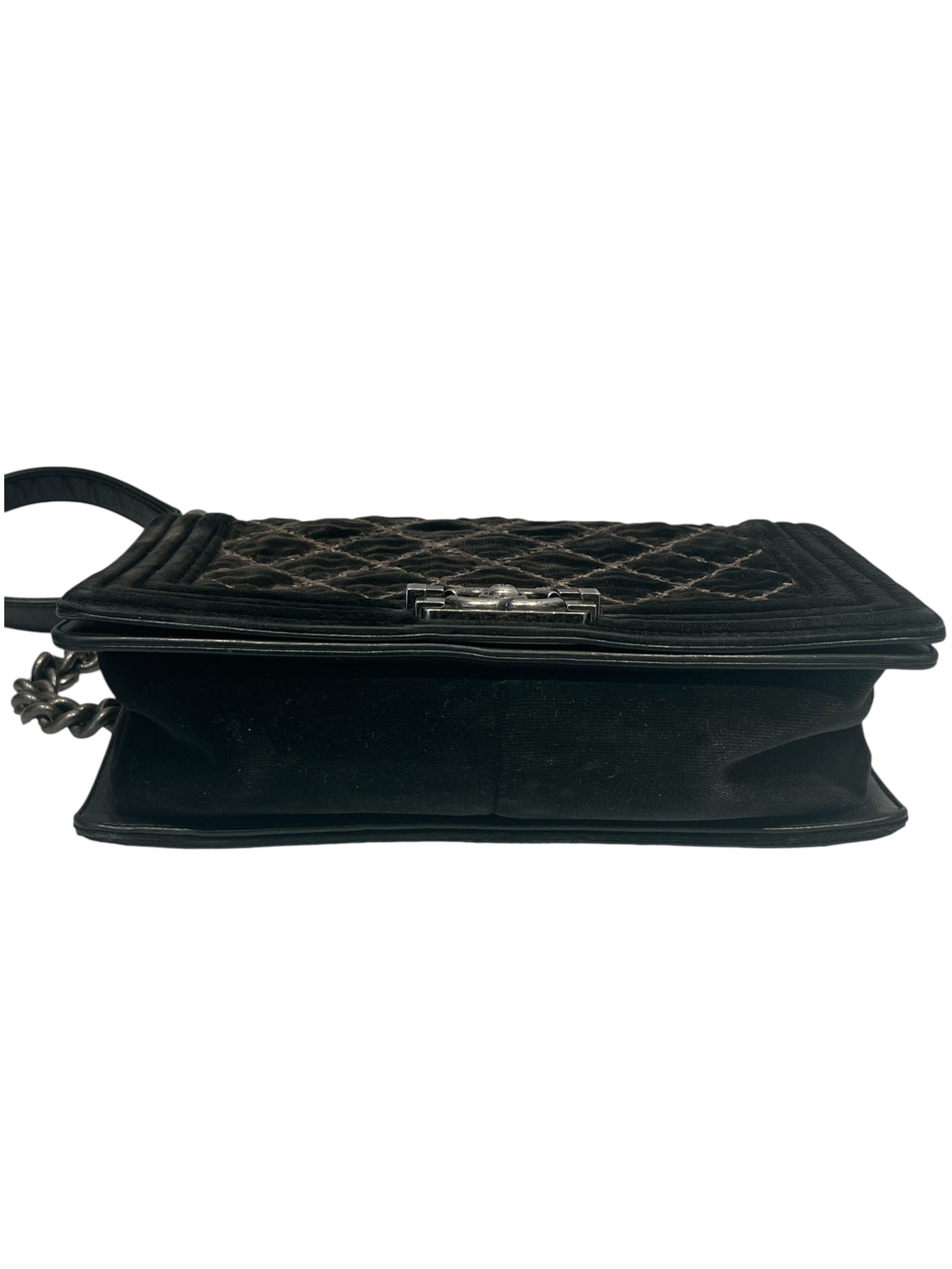 CHANEL/Cross Body Bag/Velour/BLK/BOY BAG BARBWIRE QUILTED view 4
