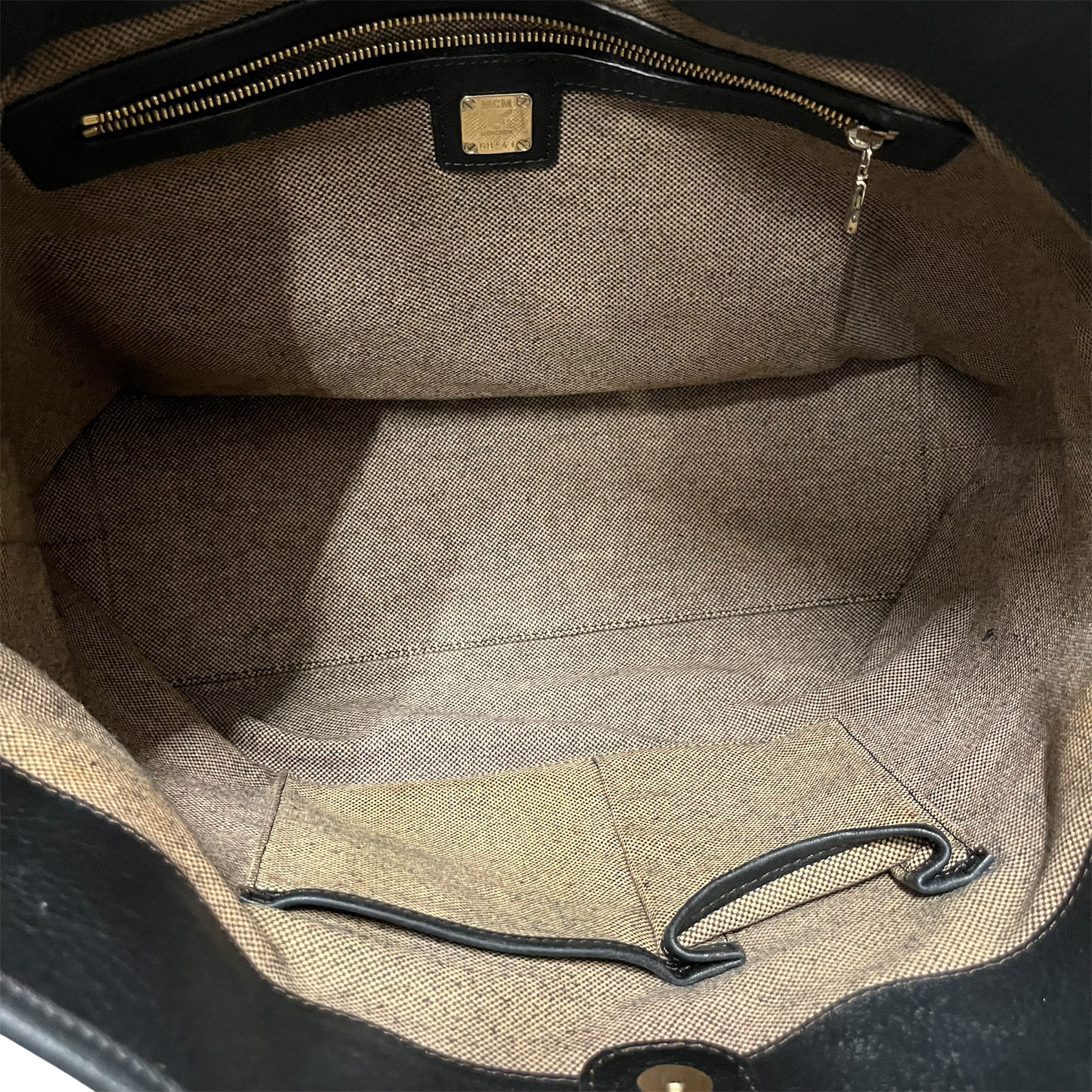 MCM/Tote Bag/SLV/snake skin tote view 3