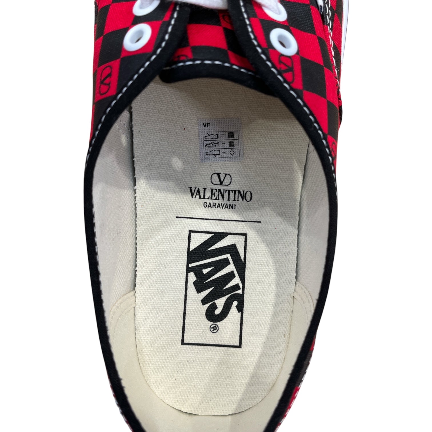 VANS/VALENTINO GARAVANI/Low-Sneakers/US 10.5/All Over Print/Cotton/BLK/Red checkered with V logo view 3