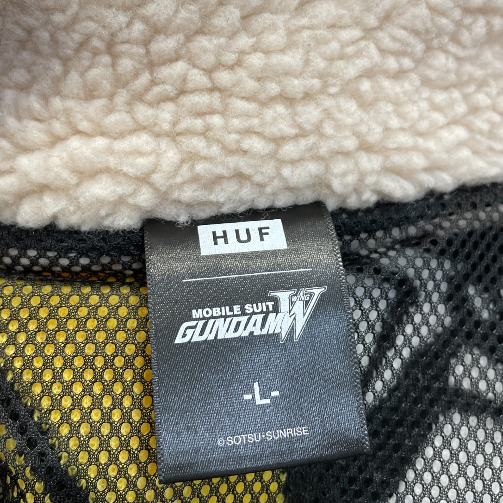HUF/Fleece Jkt/L/Polyester/CRM/All Over Print/HUF x Mobile Suit Gundam view 3