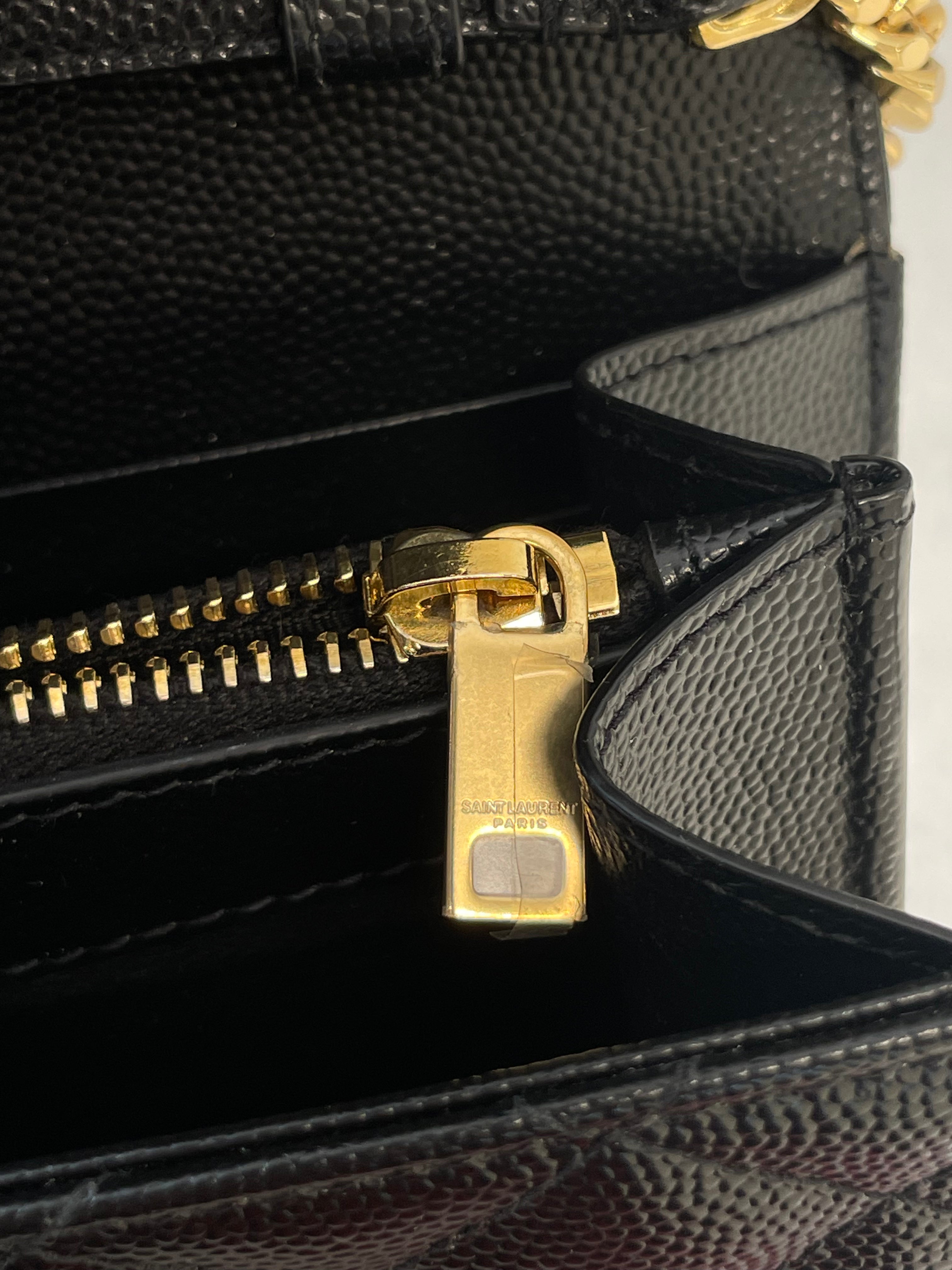 SAINT LAURENT/Cross Body Bag/Leather/BLK/ENVELOPE TRIQUILT YSL GOLD view 9