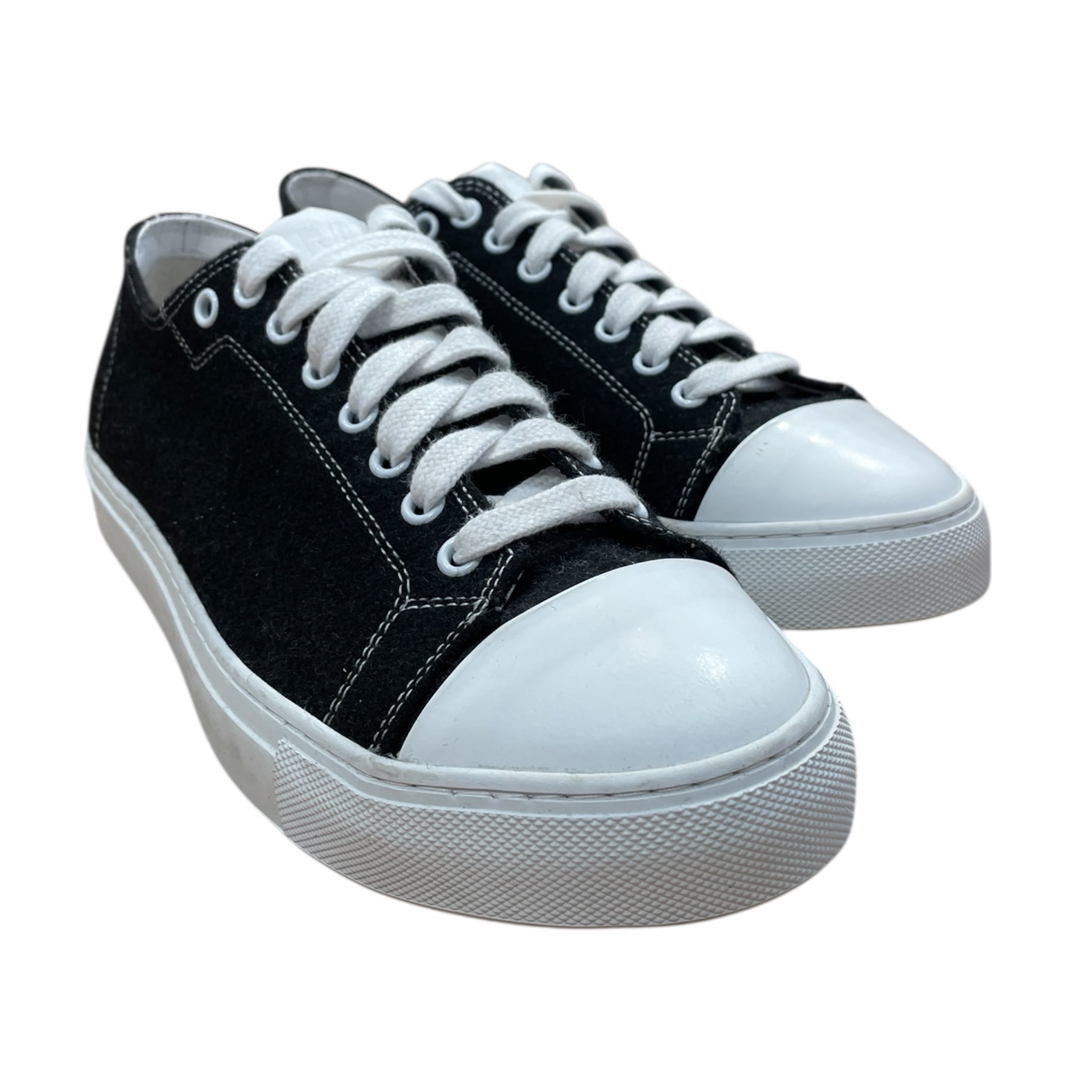 AMI PARIS/Low-Sneakers/US 9/Cotton/BLK/rubber white toe view 1