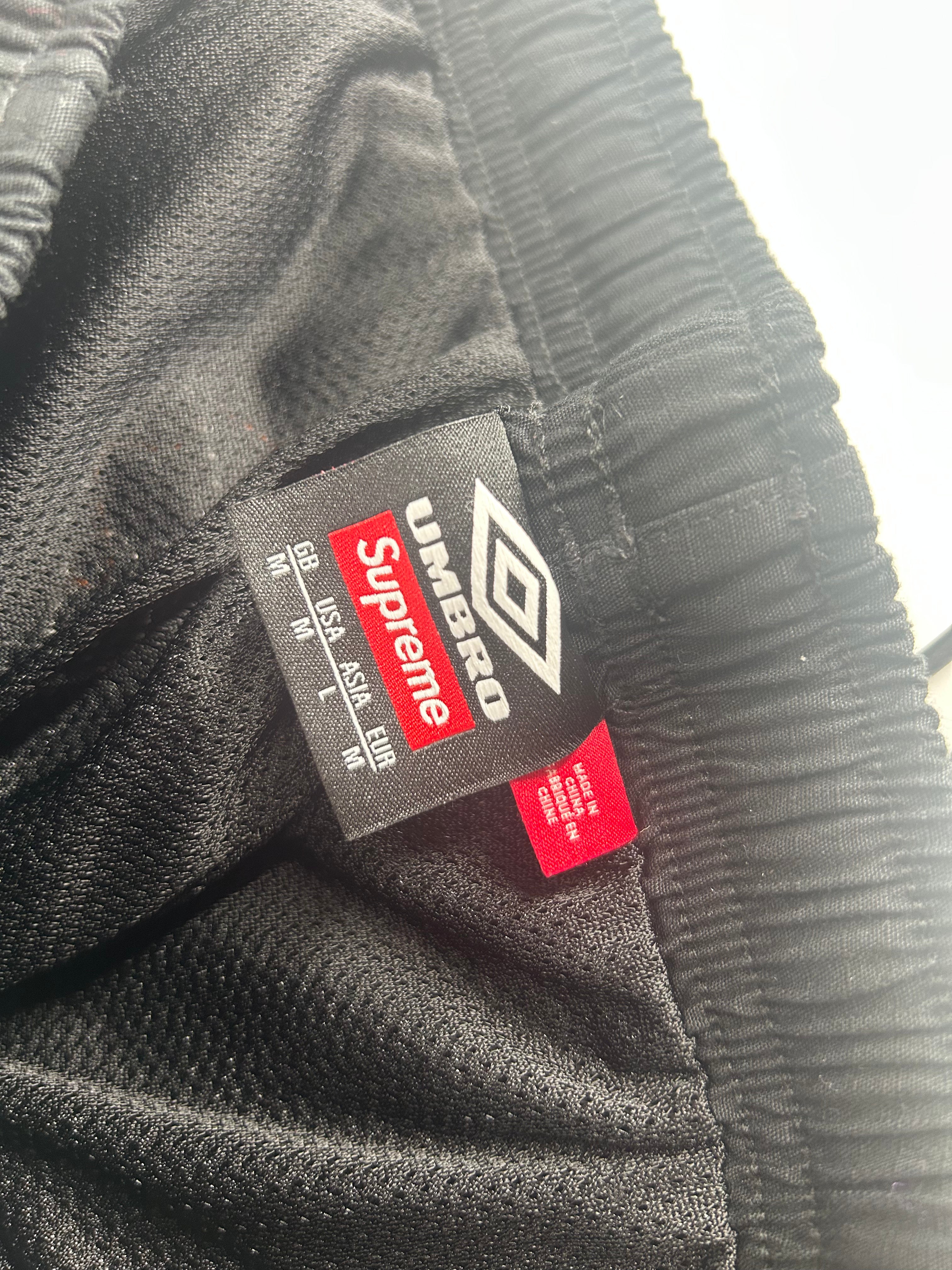 Supreme/Straight Pants/M/Cotton/BLK/Joggers/UMBRO WORLD FAMOUS TEAM view 3