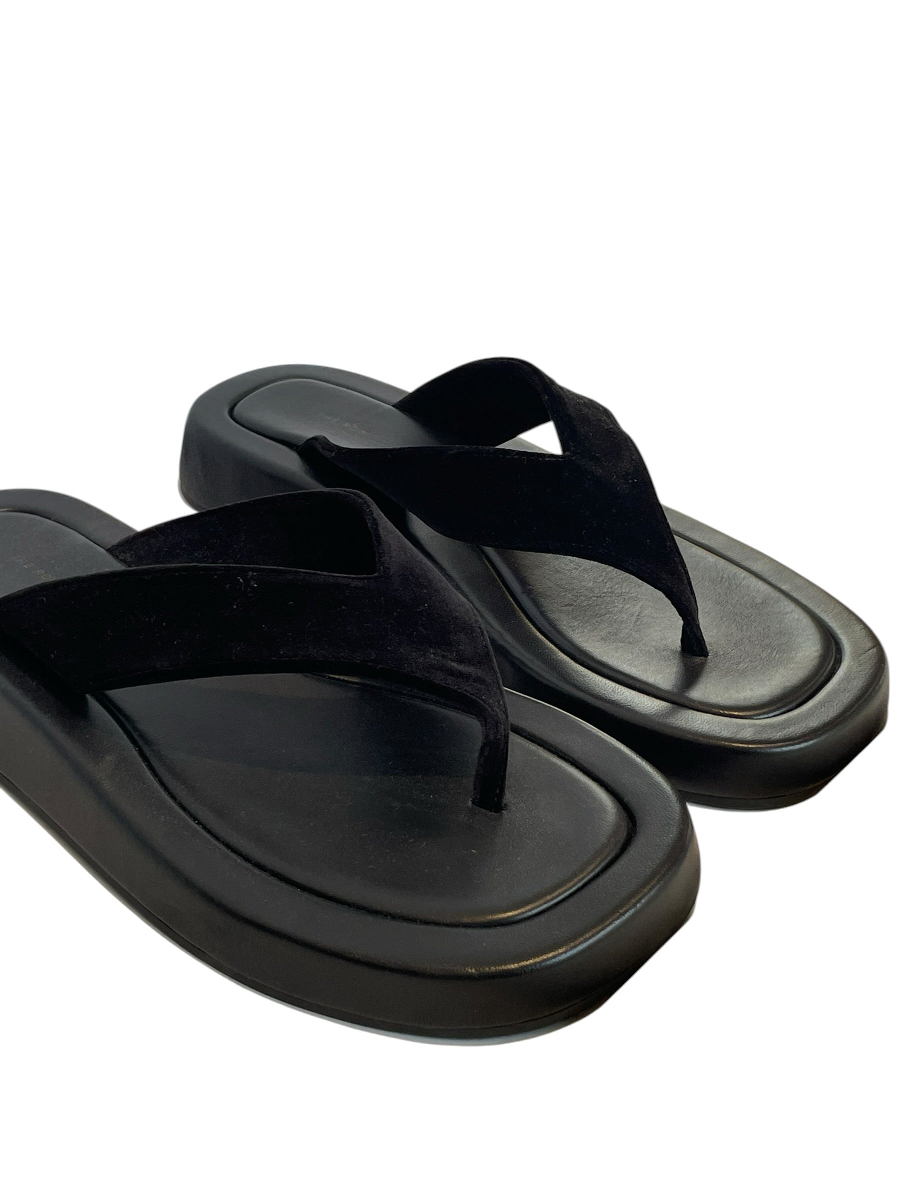 THE ROW/Sandals/EU 41/Leather/BLK/VELOUR FLIP FLOP view 4