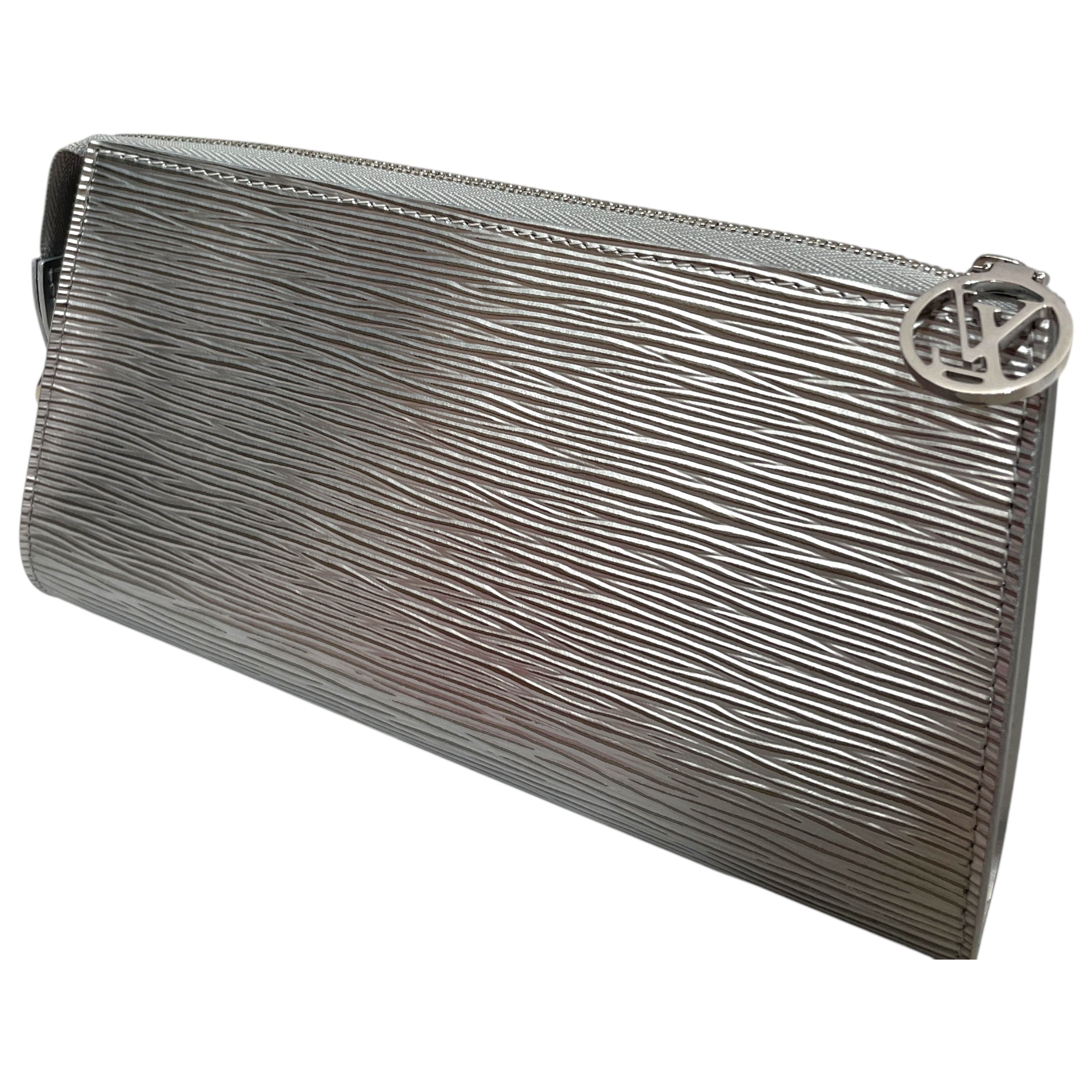 LOUIS VUITTON/Hand Bag/Cowhide/SLV/Silver Epi Pochette view 1
