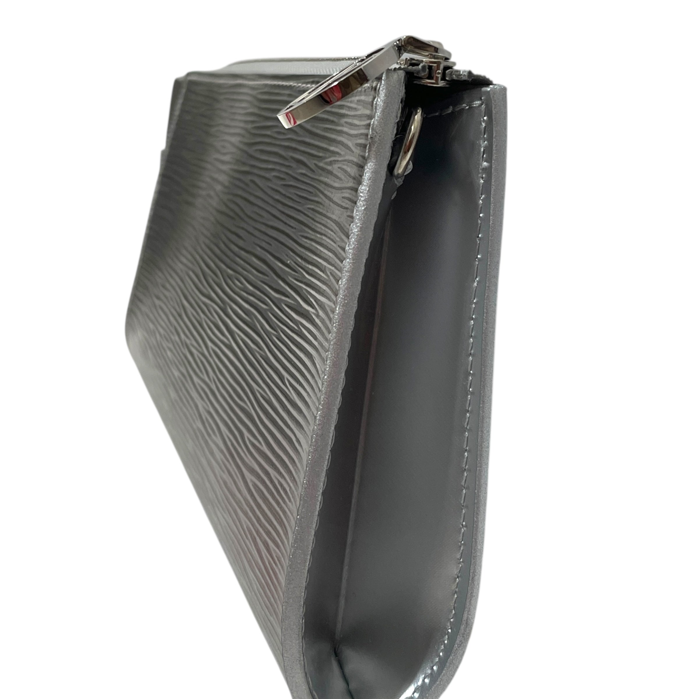 LOUIS VUITTON/Hand Bag/Cowhide/SLV/Silver Epi Pochette view 2