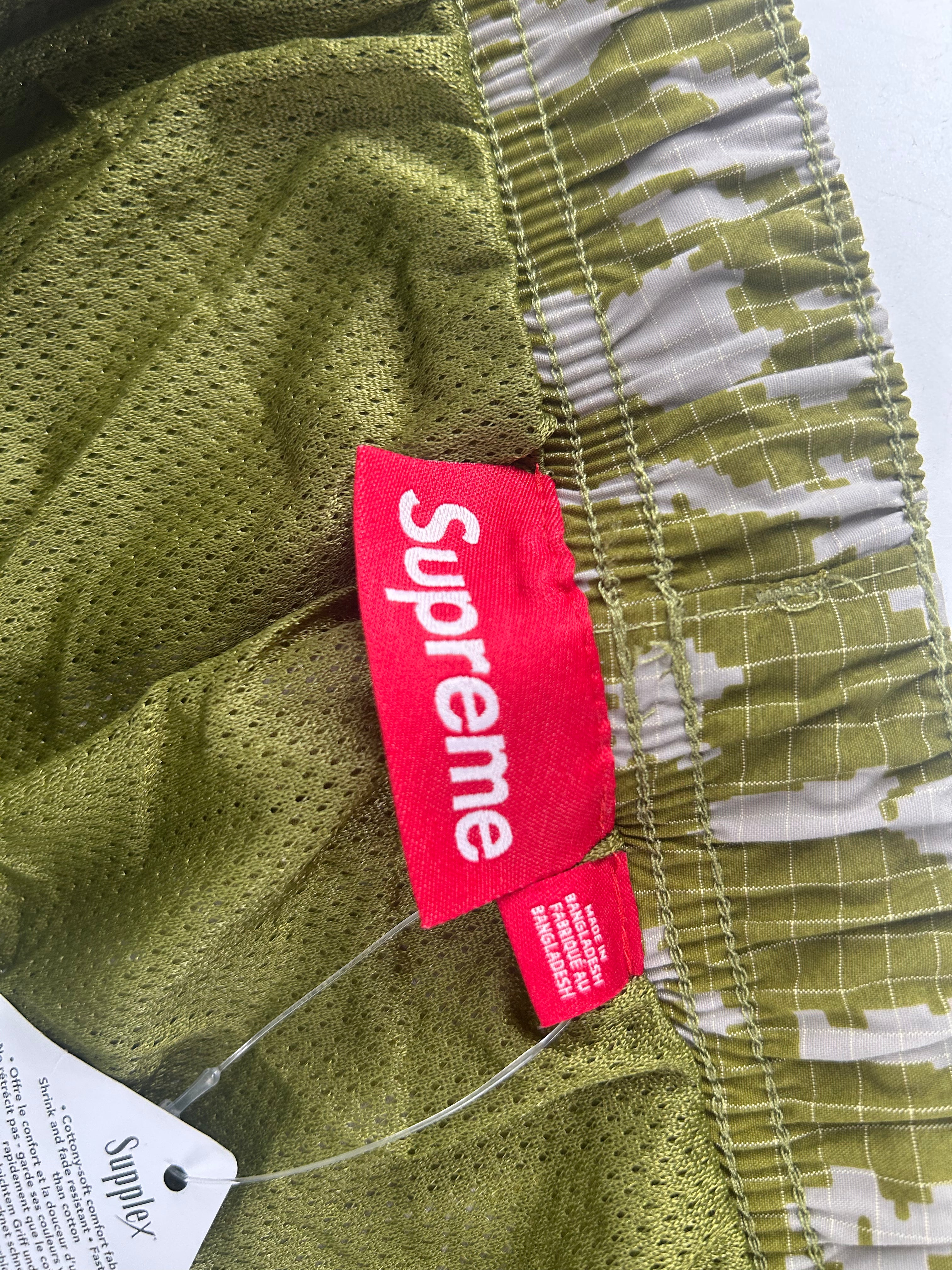 Supreme/Shorts/S/Cotton/GRN/GRID CAMO CARGO SHORTS view 3