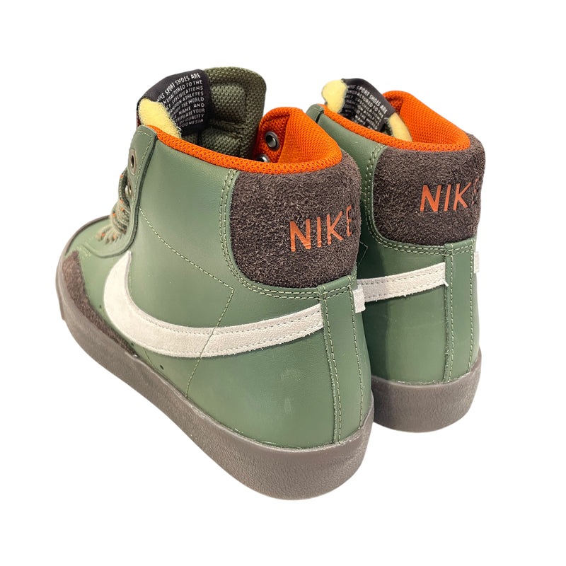 NIKE/Hi-Sneakers/US 8/GRN/mid skate shoes
