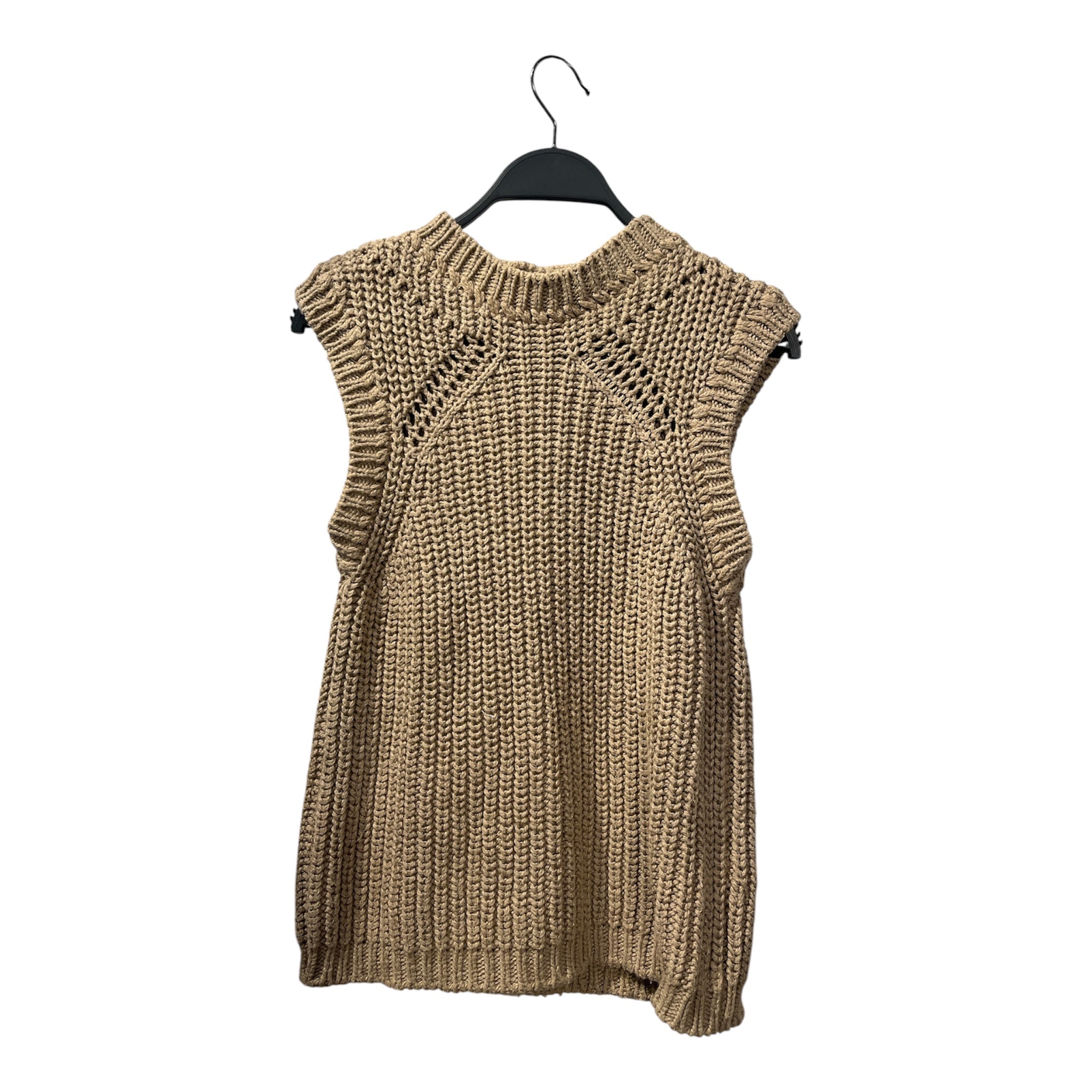 Chloe/Knitted Vest/Cotton/BEG/back 2 big buttons view 2