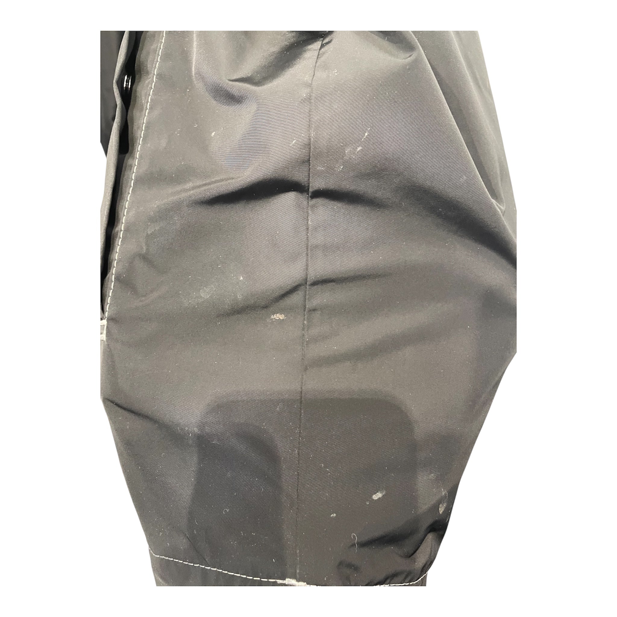 BURBERRY LONDON/Windbreaker/XXS/Nylon/BLK/SSENSE BURBERRY B ON BACK view 6