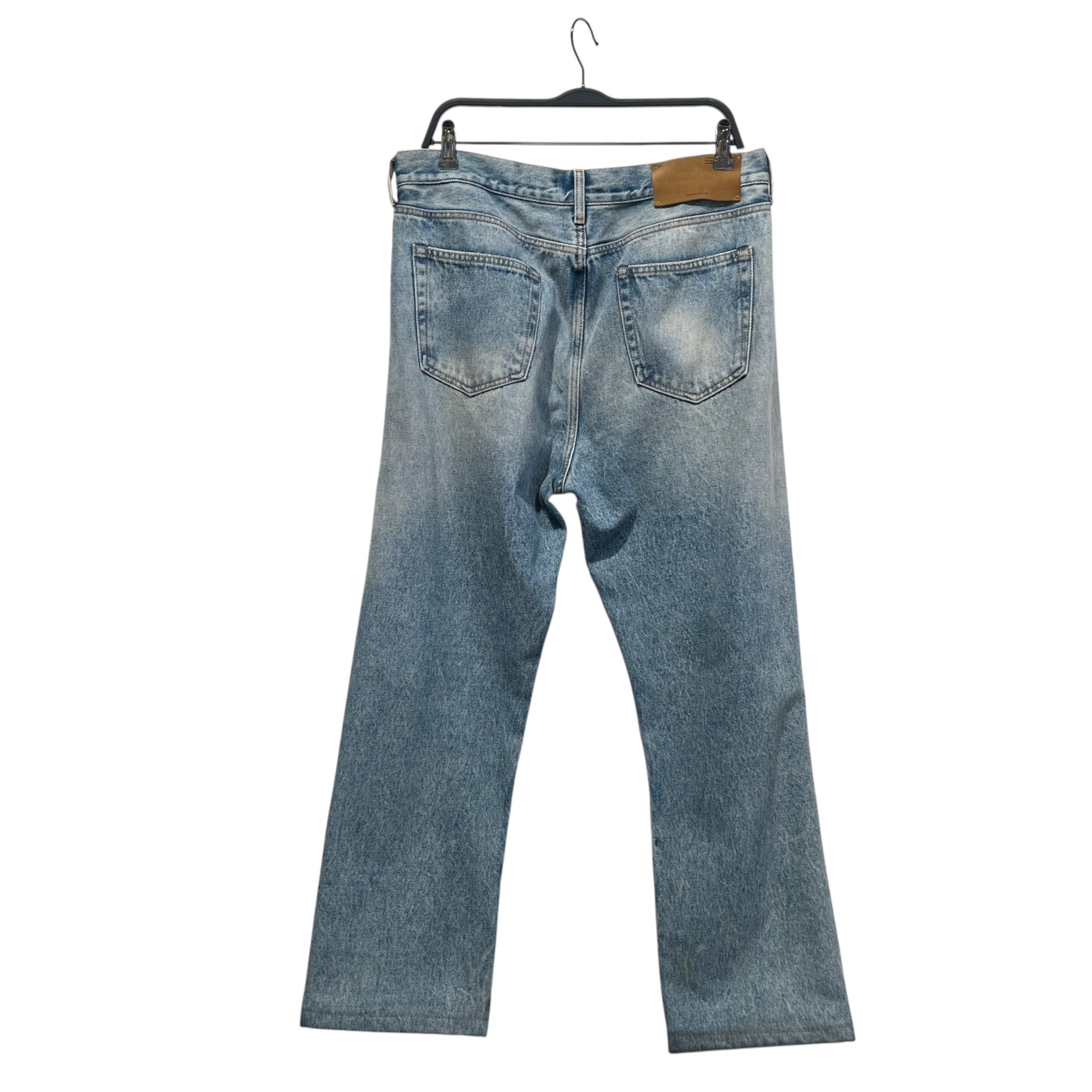 OFF-WHITE/Straight Pants/34/Denim/BLU/off-white on front of pants view 2