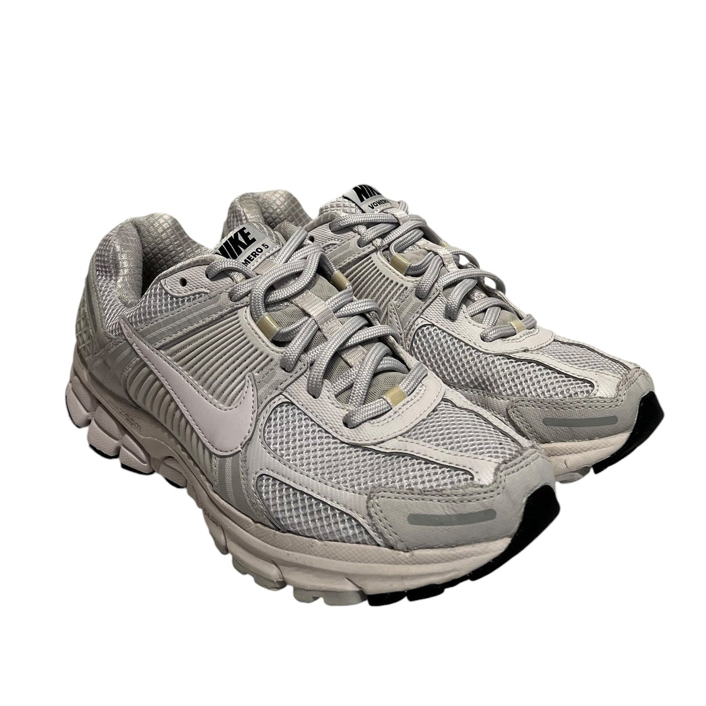 NIKE/Low-Sneakers/US 8.5/Nylon/WHT/nike vomero view 1