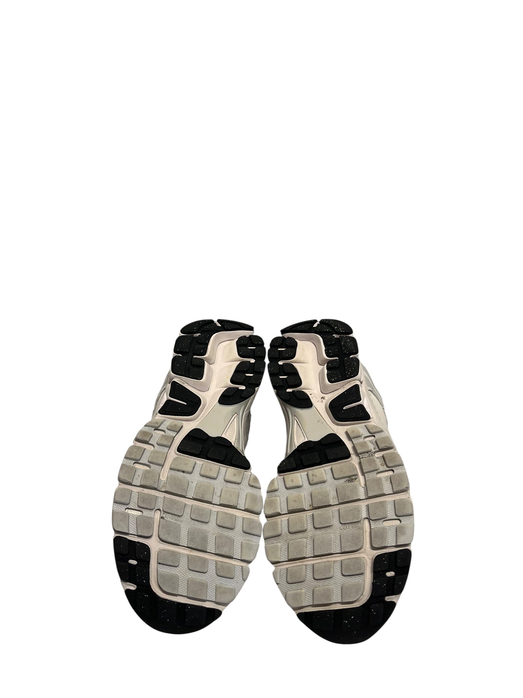 NIKE/Low-Sneakers/US 8.5/Nylon/WHT/nike vomero view 3