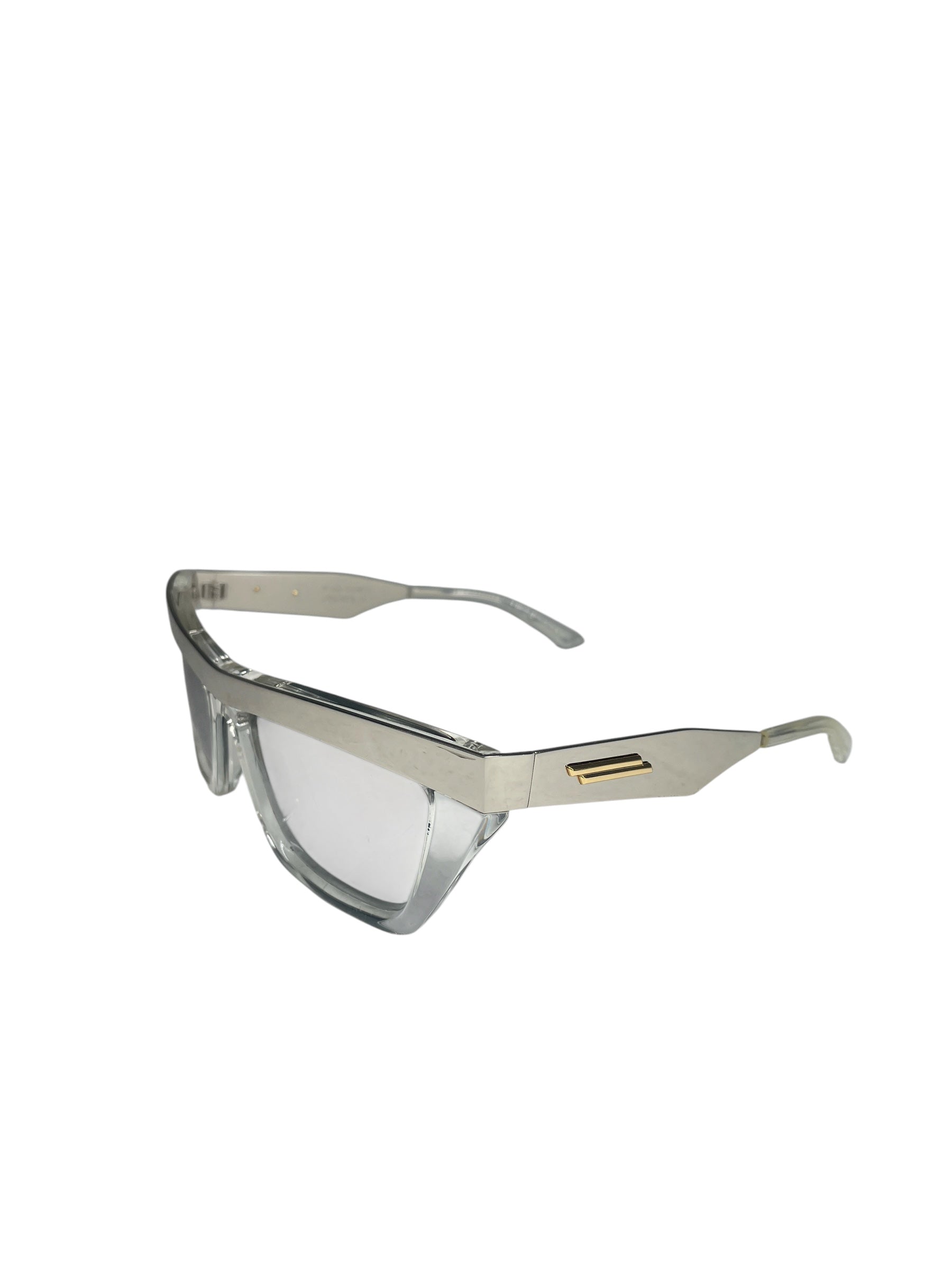 BOTTEGA VENETA/Sunglasses/Titanium/SLV/bv1056s cat eye view 3