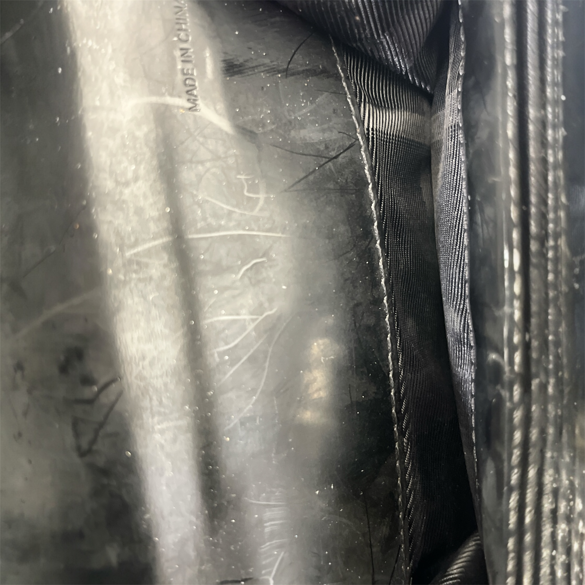 BURBERRY/Wallet/BLK/QUILTED, LOCK DETAIL view 3