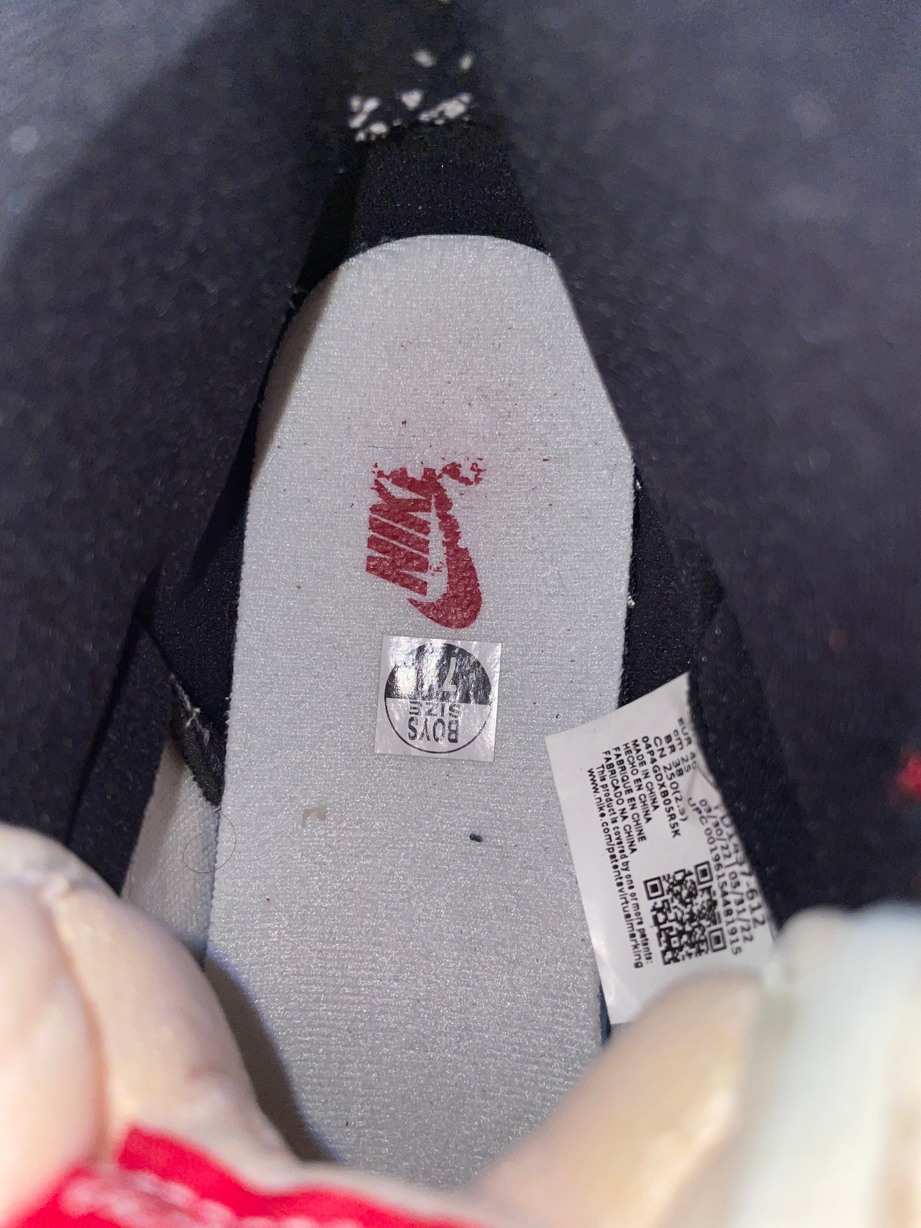 NIKE/Hi-Sneakers/US 7/Leather/RED/AJ1 HIGH LOST AND FOUND view 3