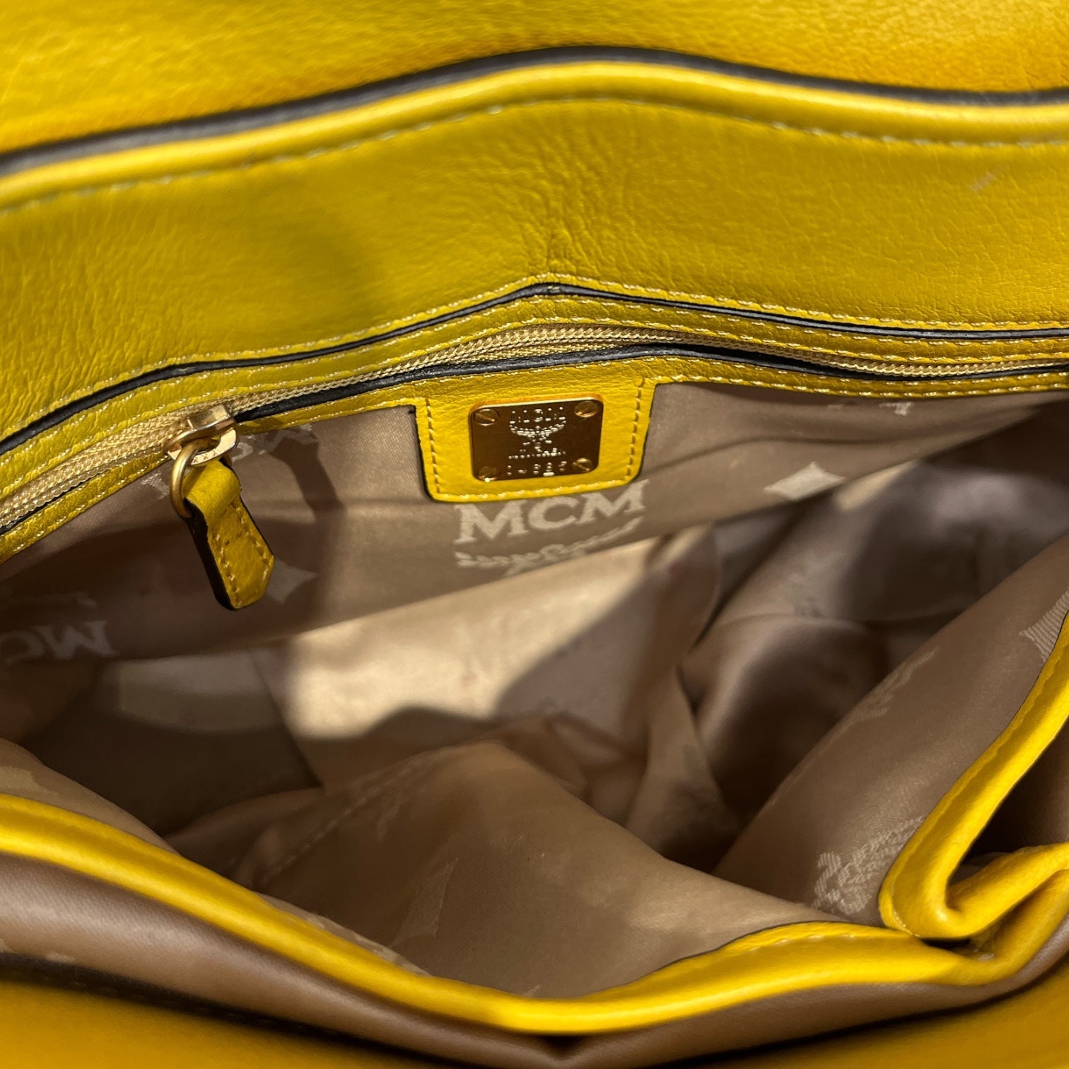 MCM/Cross Body Bag/Leather/YEL/ view 4