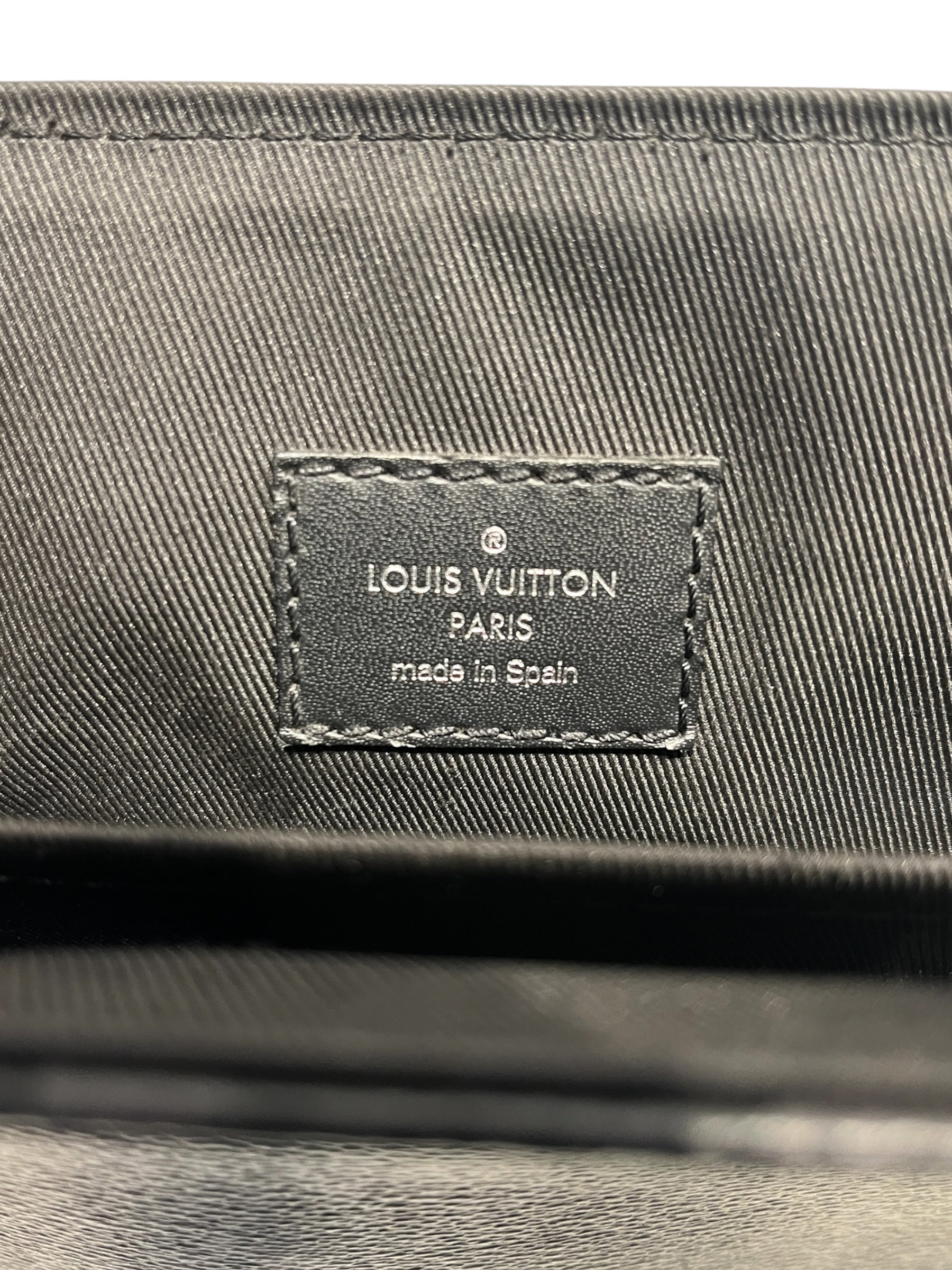 LOUIS VUITTON/Bag/Monogram/Leather/BLK/DISTRICT ECLIPSE MM MESSENGER view 5