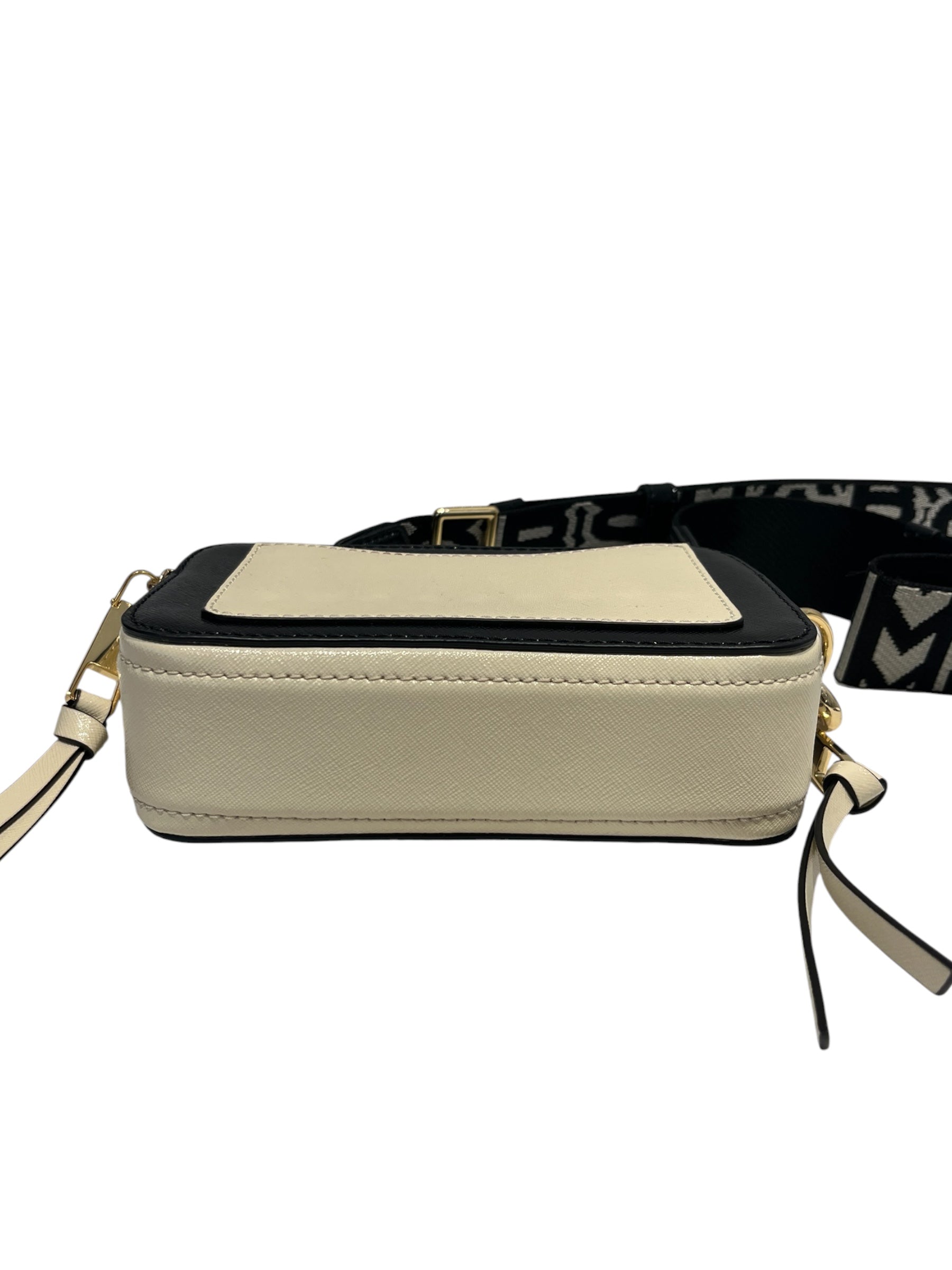 MARC BY MARC JACOBS/Cross Body Bag/Leather/CRM/snapshot shouldder bag view 4