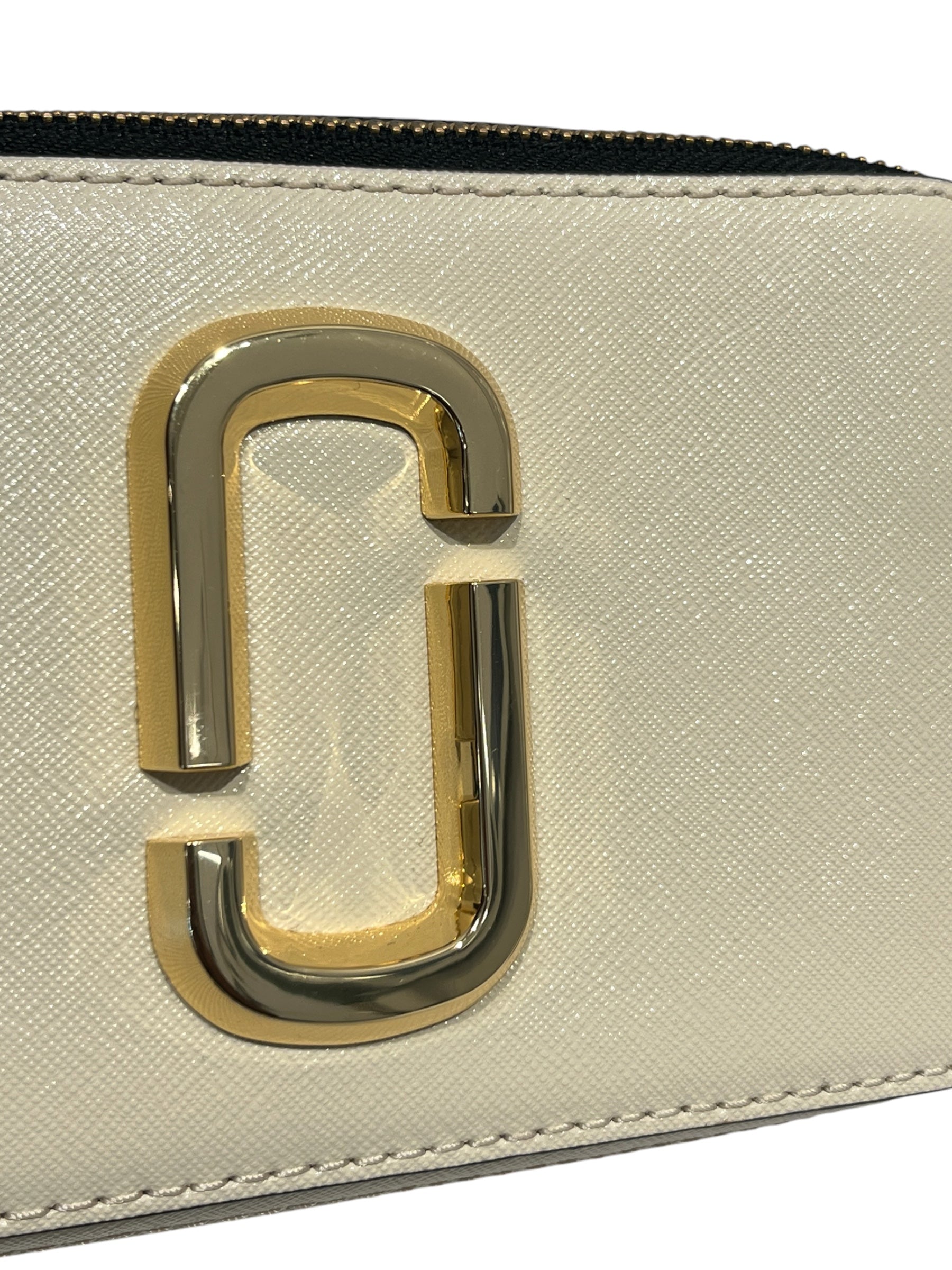 MARC BY MARC JACOBS/Cross Body Bag/Leather/CRM/snapshot shouldder bag view 3