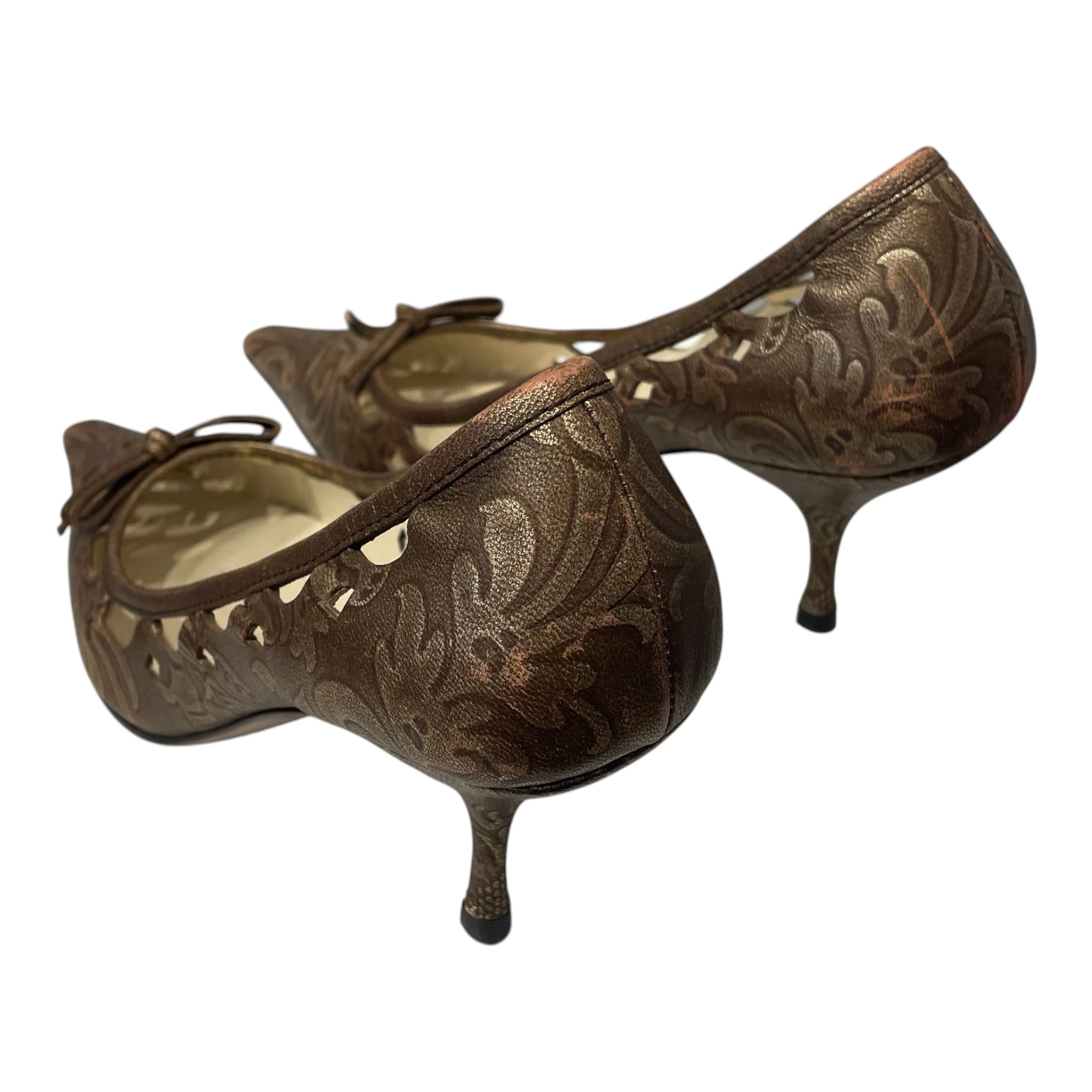 MIU MIU/Heels/EU 36.5/Iridescent/GLD/V-Tip/miu miu gold ornate heels view 2